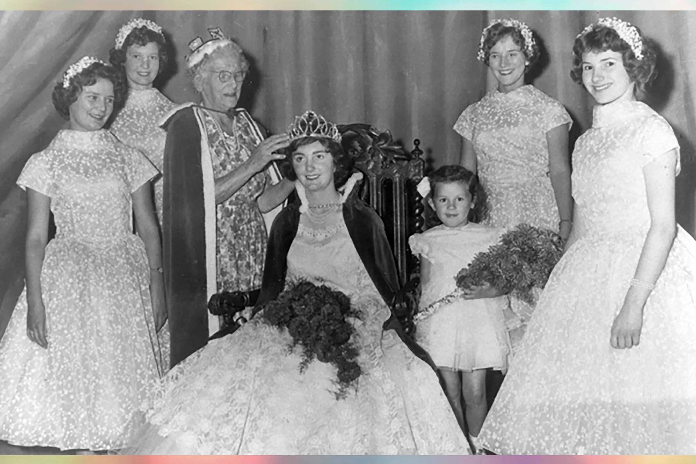  MAUREEN  with attendants JANET HEWITT, PAT BURNS, BRIDGET GRIGGS & DIANE MILLER 1959