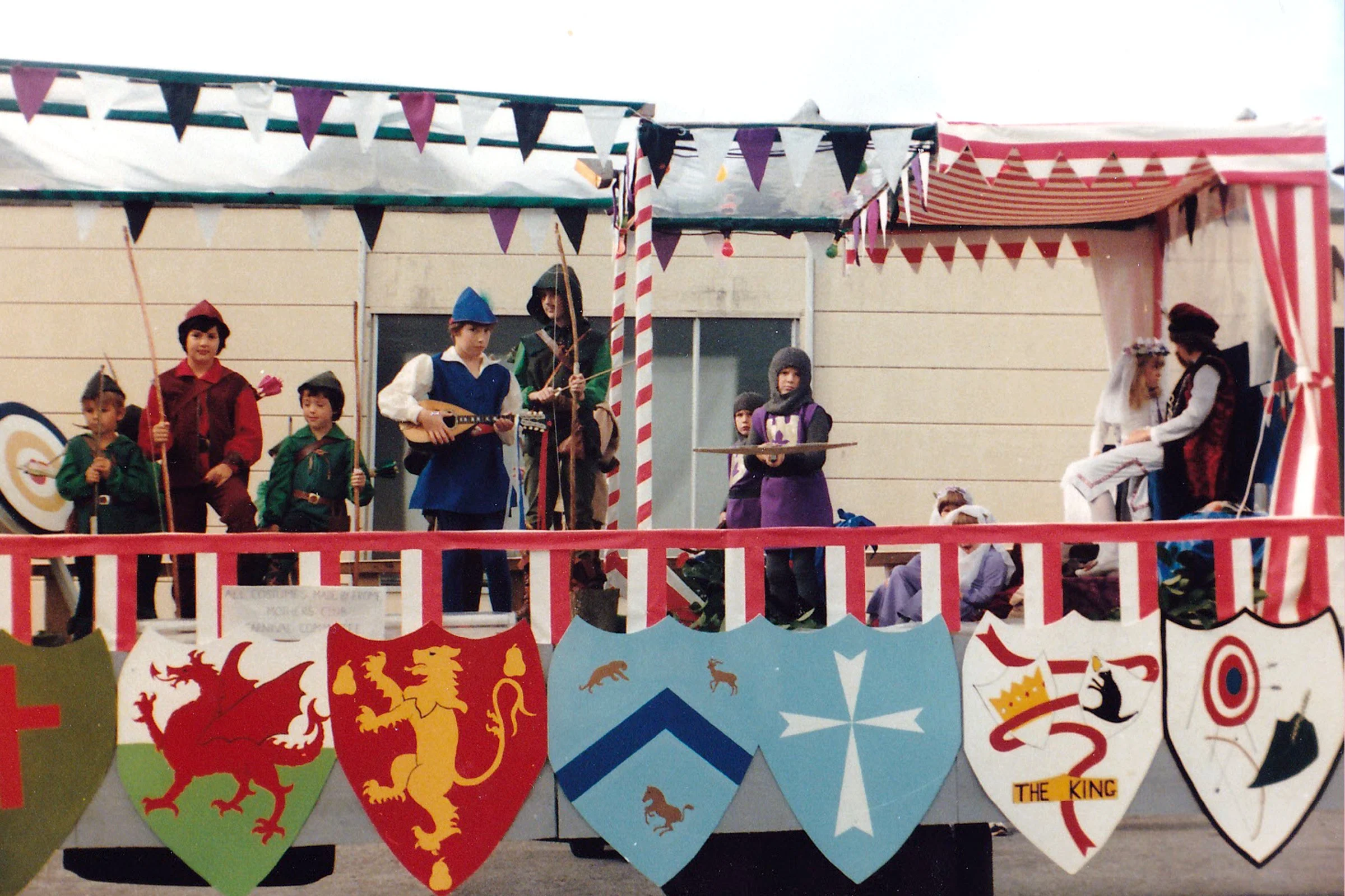 The Legend of Robin Hood & the Silver Arrow - Frome Mothers Club