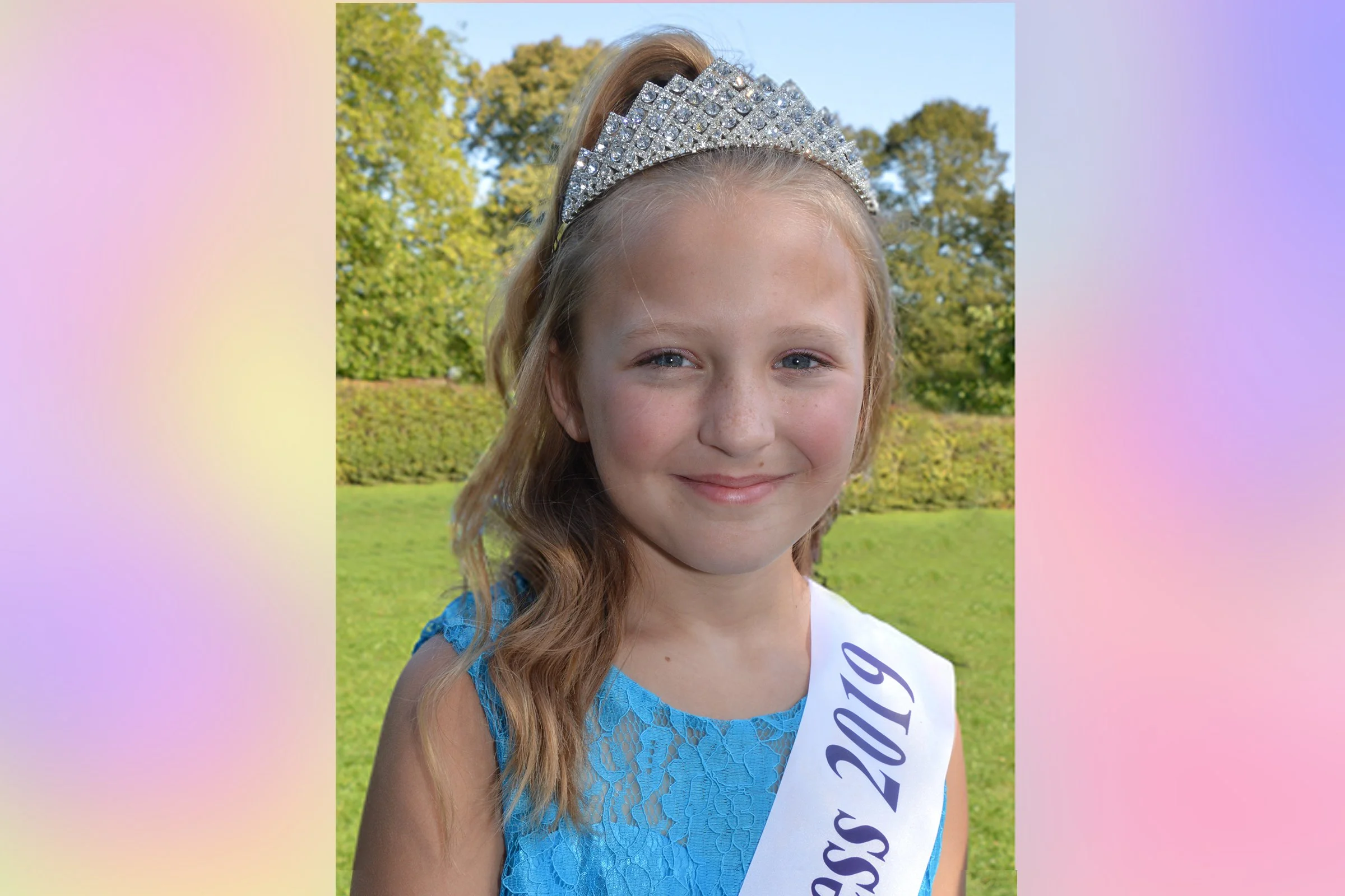 ELLA LOUISE ROBBINS - Princess