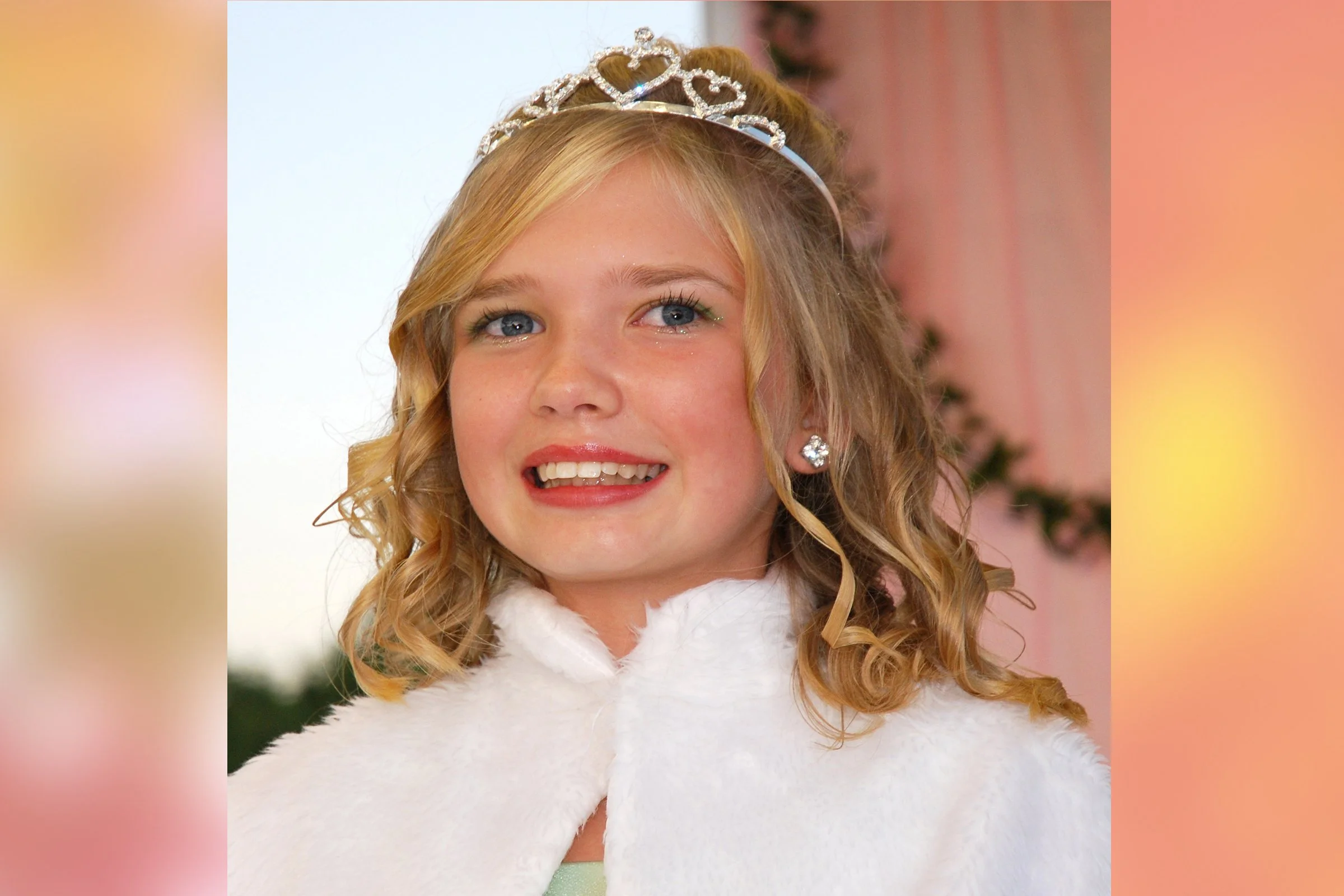 ELLIE-MAE PARKER - Children's Attendant