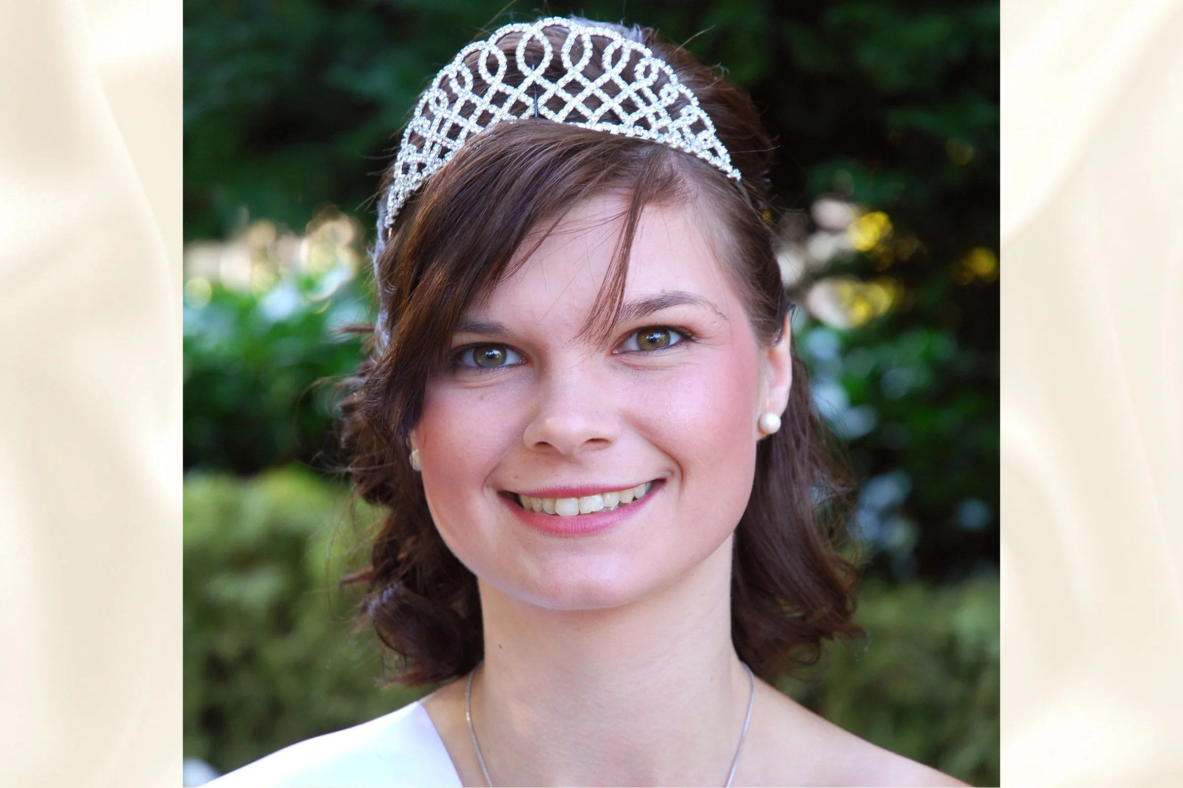 KAYLEIGH DAVEY - Attendant