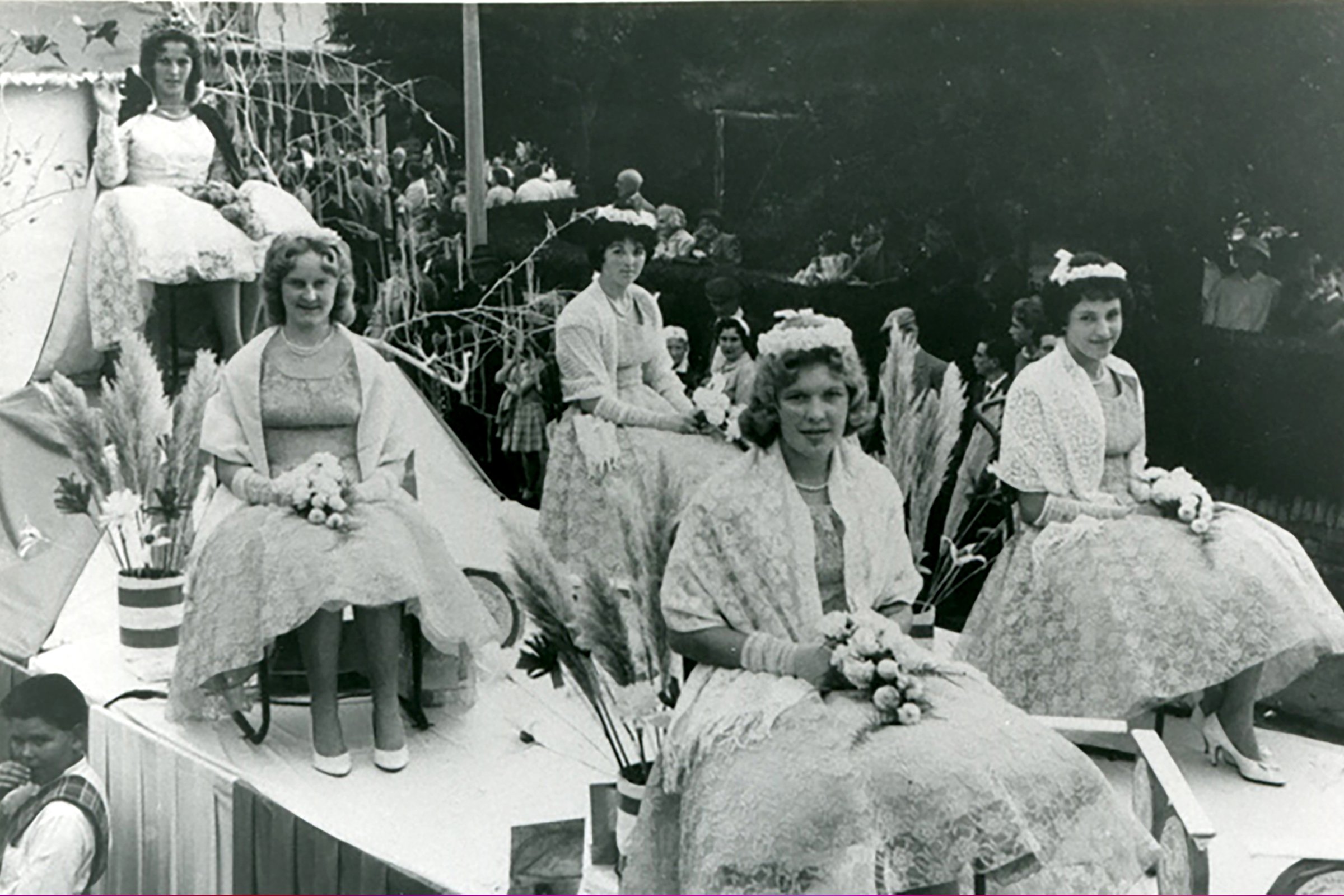 JANET  with attendants JEAN NEALE, JENNIFER EVANS, JANET PIKE & SHIRLEY BEALE 1960