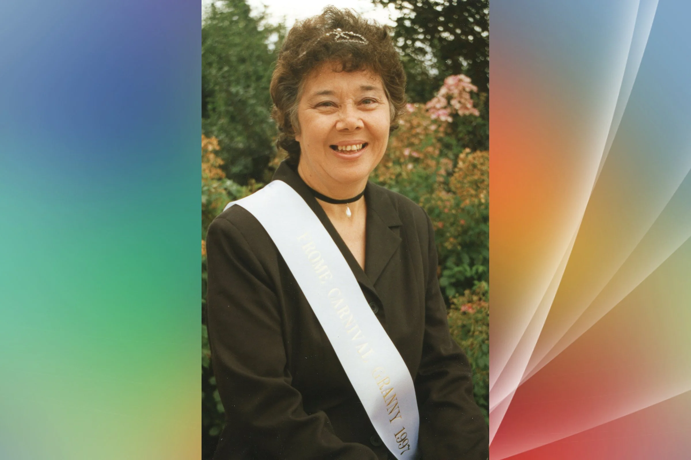  DOT BAILEY  - CARNIVAL GRANNY