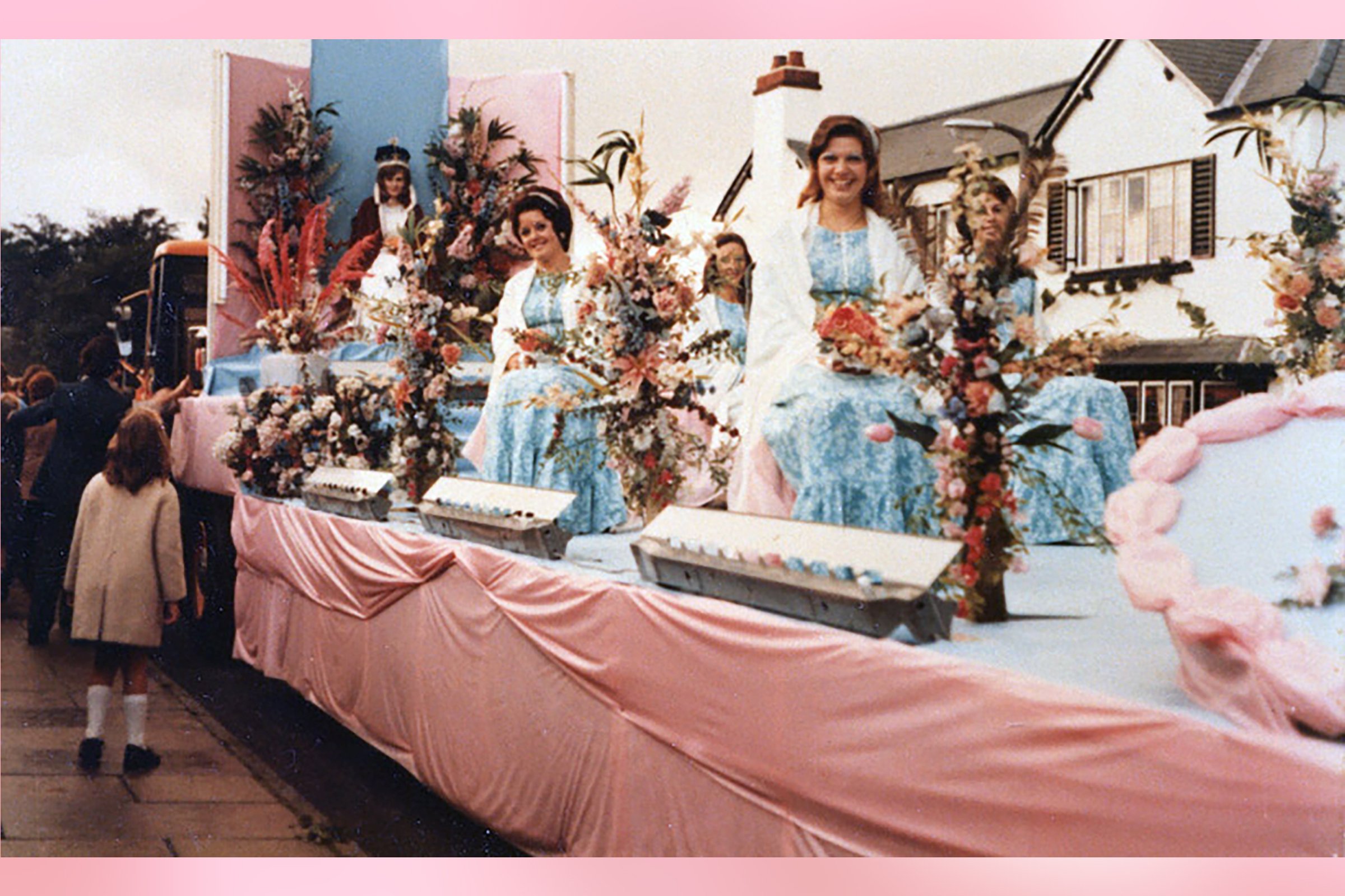 Adult Queen float 1973