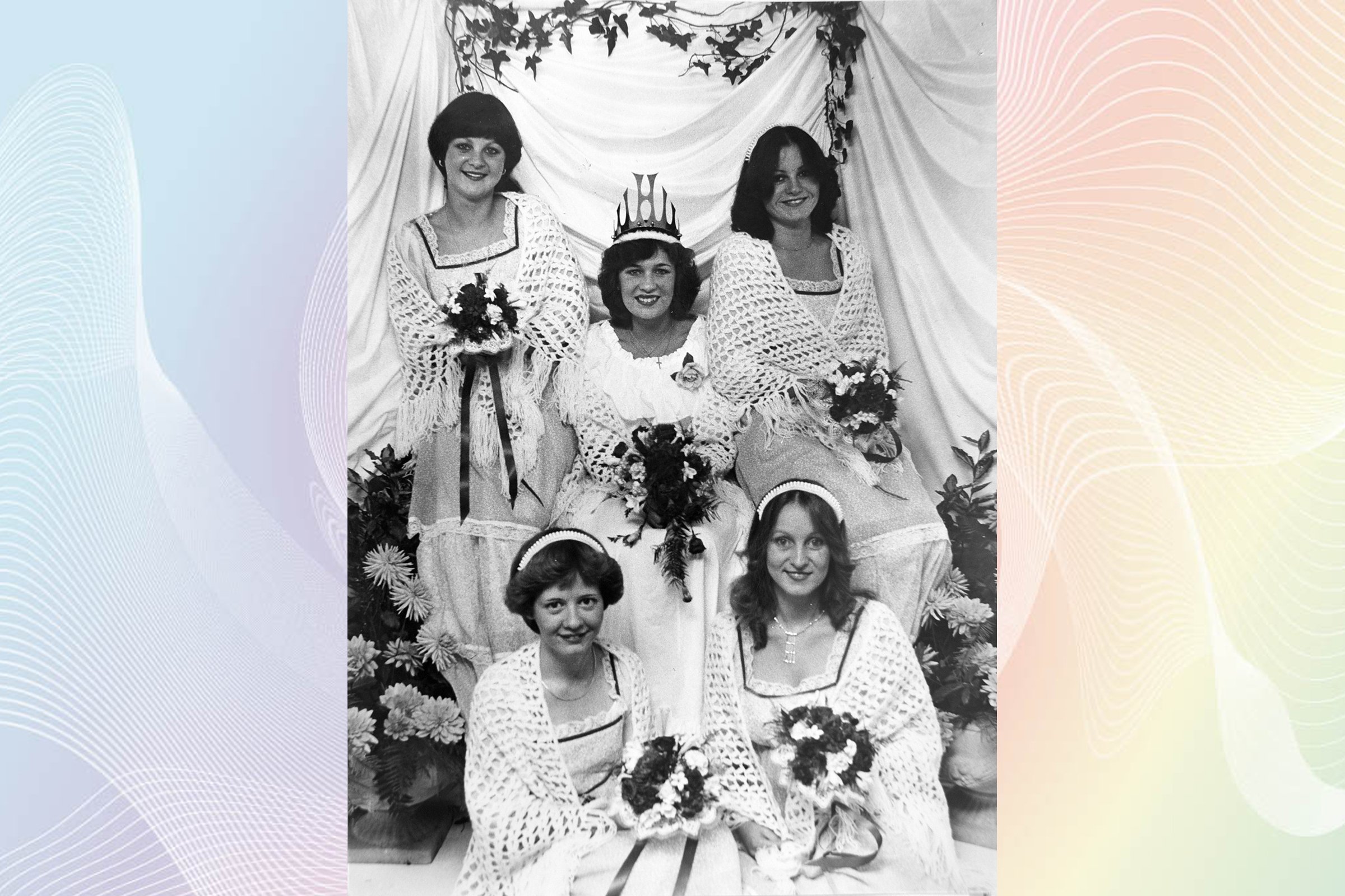  GILLIAN  with SUSAN, ELAINEA, VIVIENNE & CAROLINE