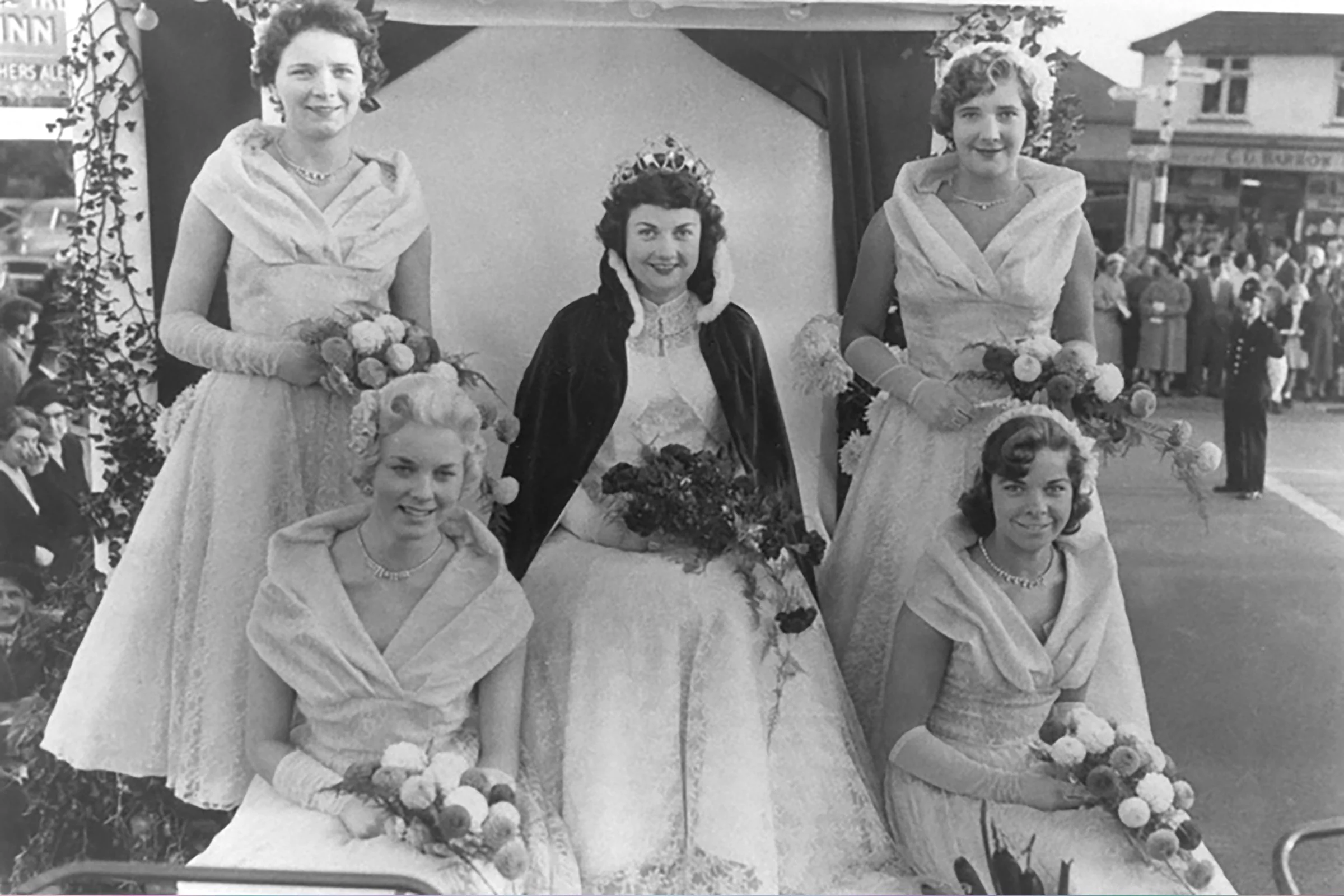  BARBARA  with PAT BURNS, DAPHNE BLACKHALL, PAULINE BATEMAN & JULIE PILLINGER 1958