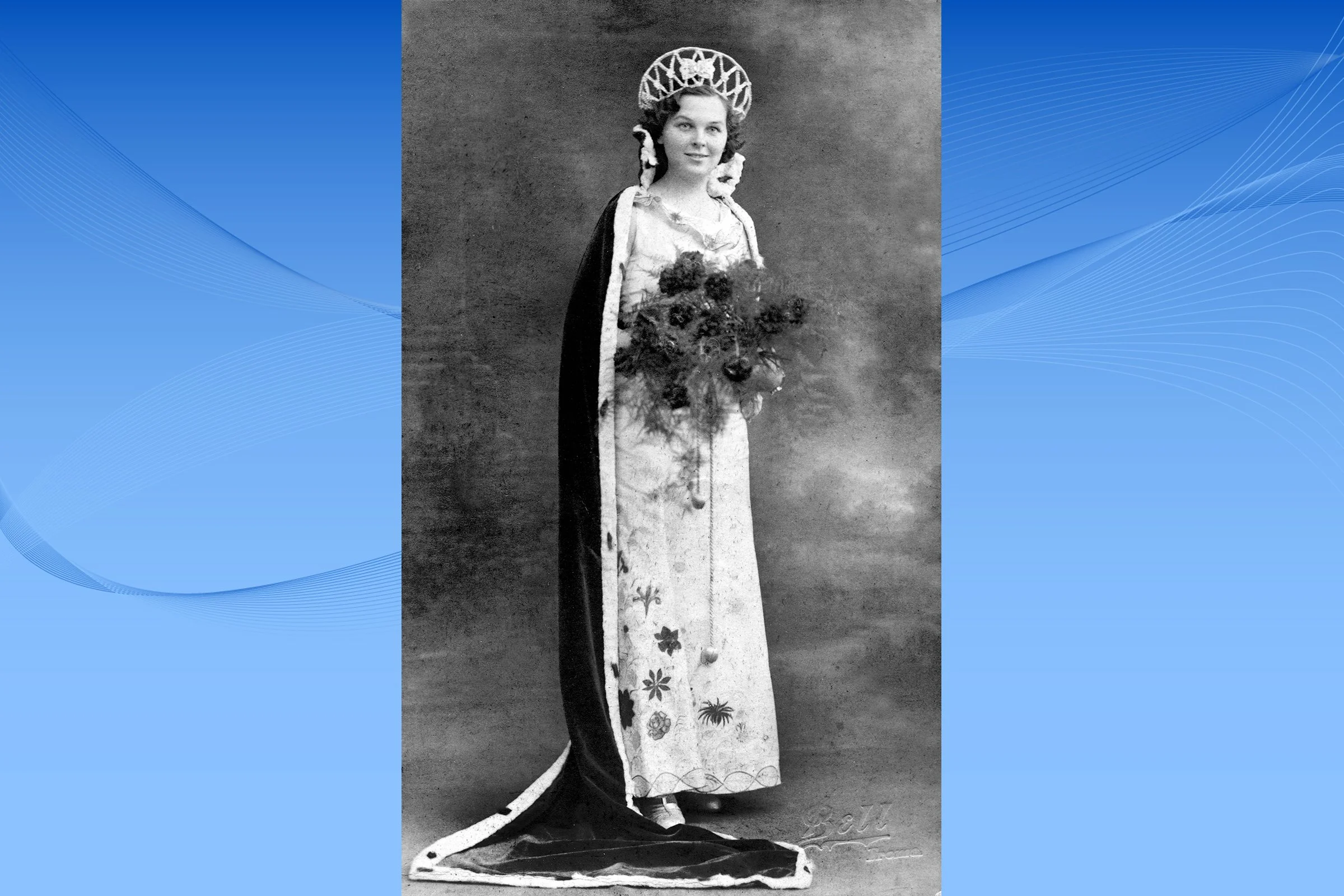  MOLLY KING  QUEEN 1937