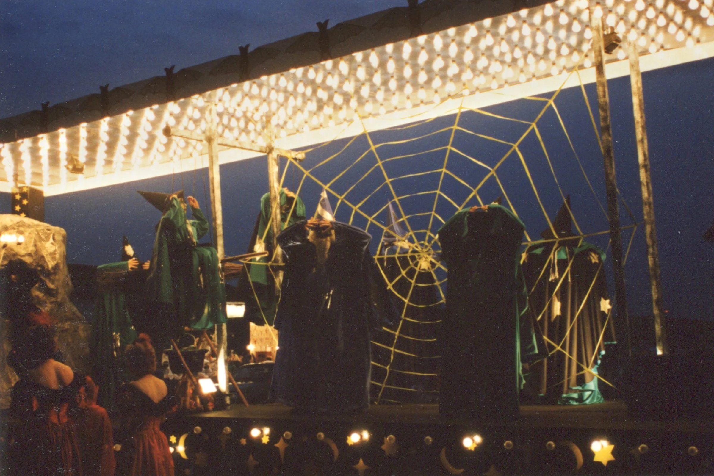 Its a Kind Of Magic - Otters Family Group