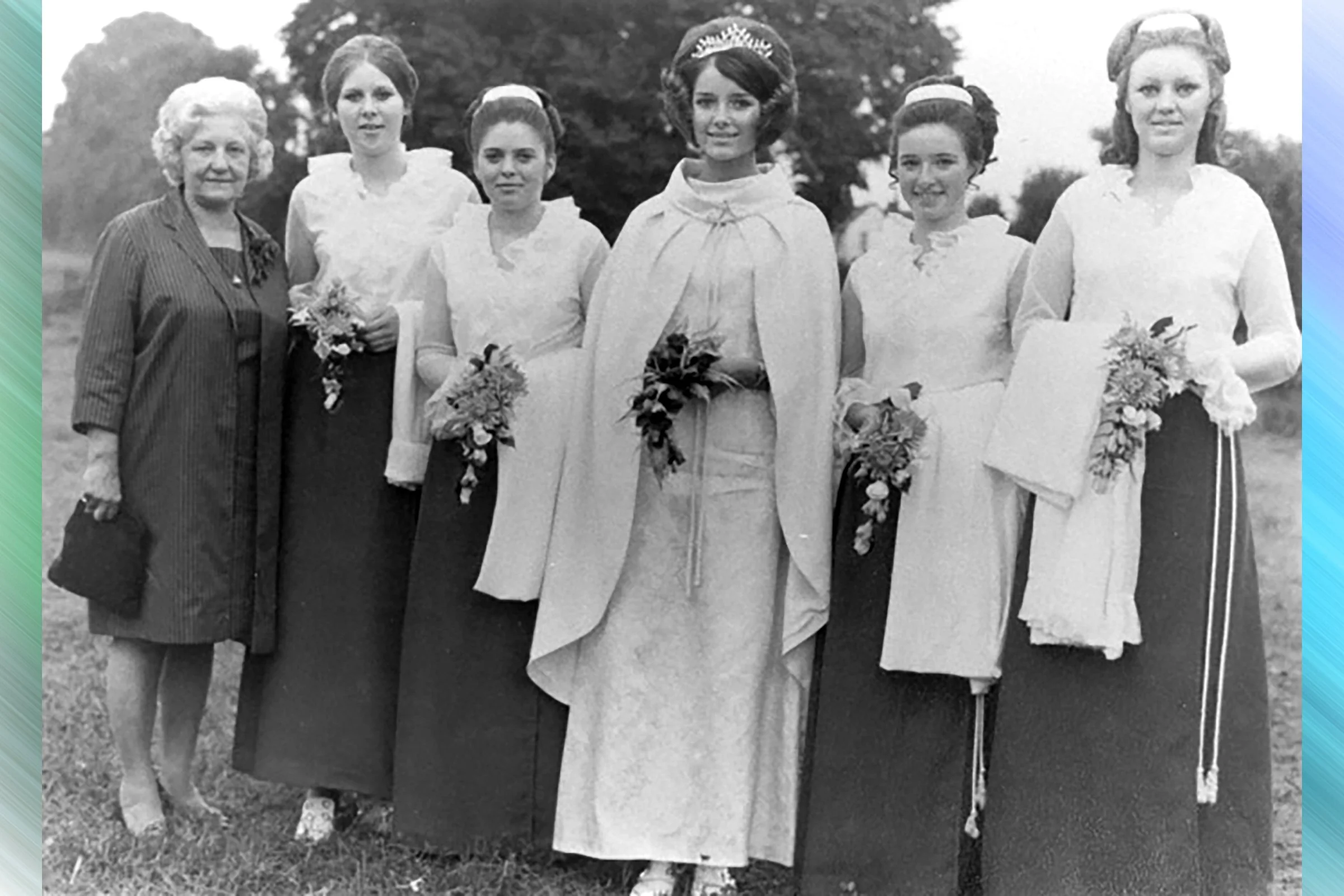  SALLY  with attendants RUTH SHAW, DENISE BESWICK, SANDRA PRESLEY, SANDRA GILLIARD 1970