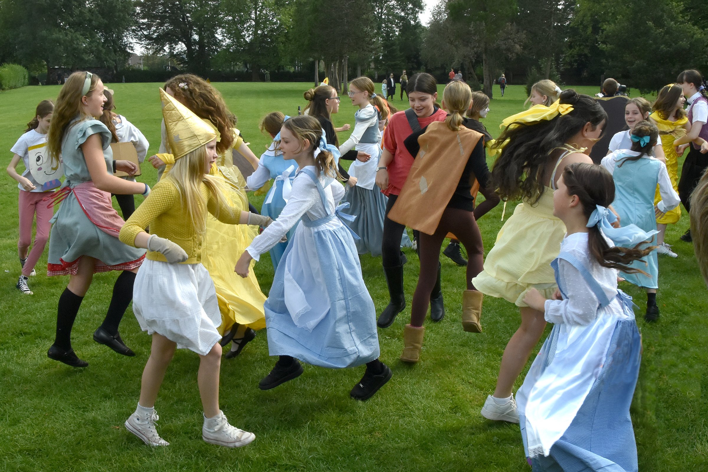 Beauty and the beast - Oakfield Academy