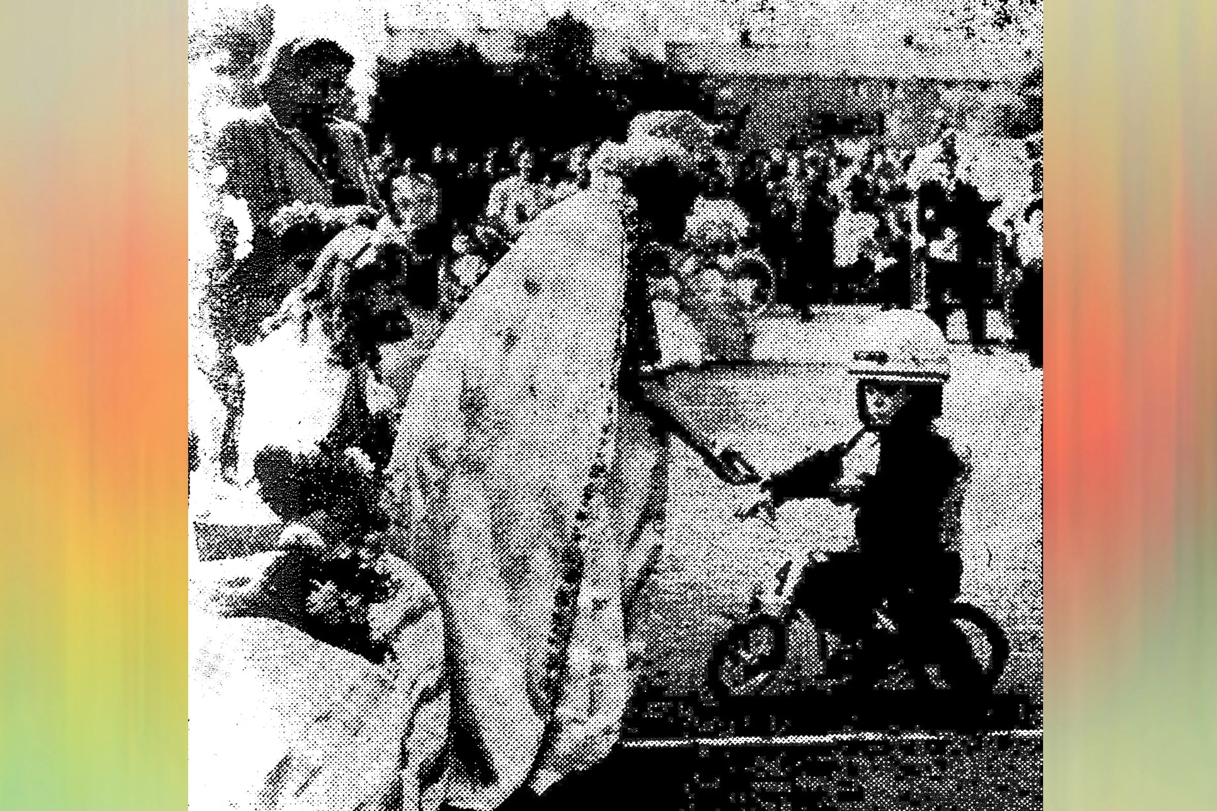  1947 Jimmy Simpson winning a prize 