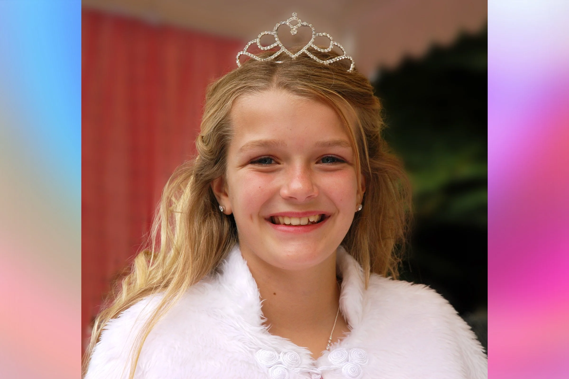 KIRA PUGH - Children's Attendant