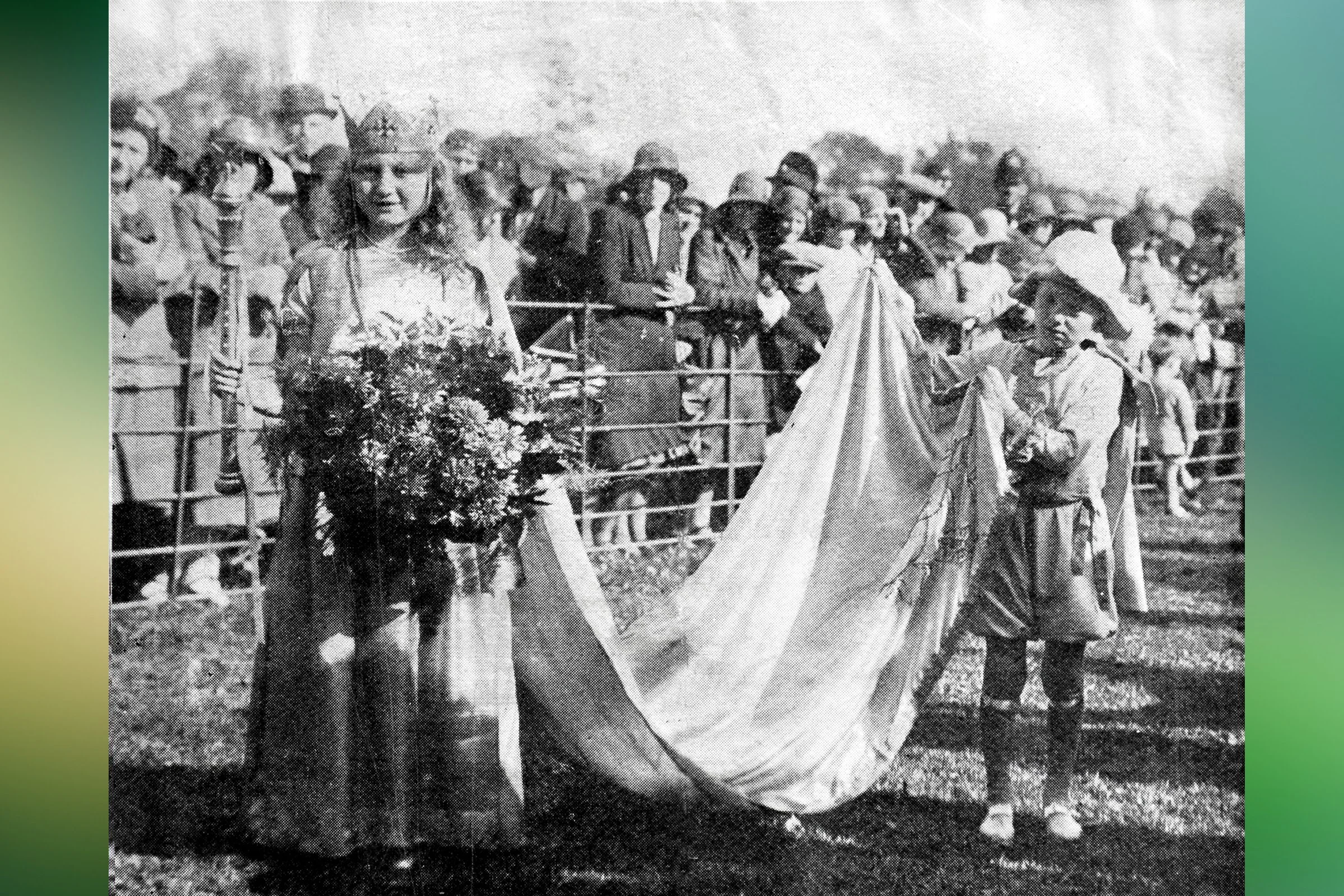  HERMOINE COX  CHILDREN'S QUEEN 1931. Her attendant was JUNE COPLEY (no image)