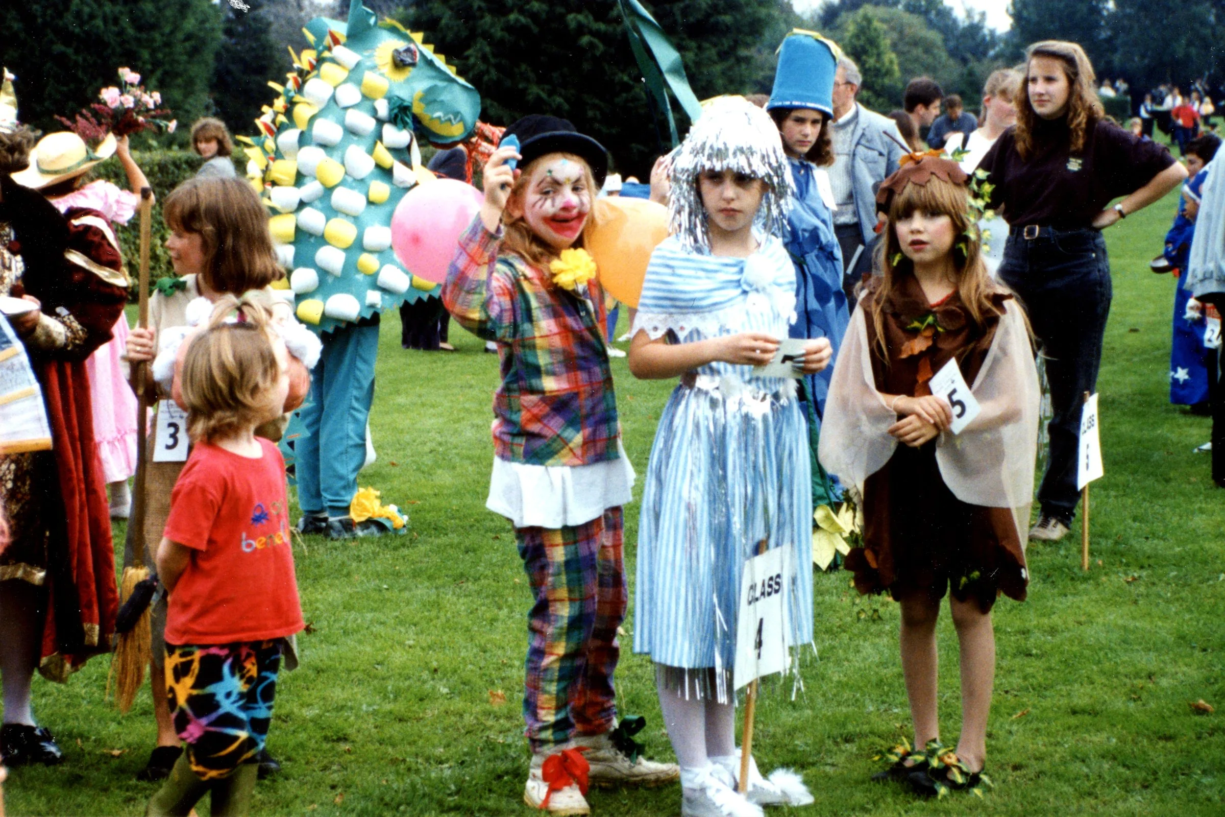 Children's entries in the park