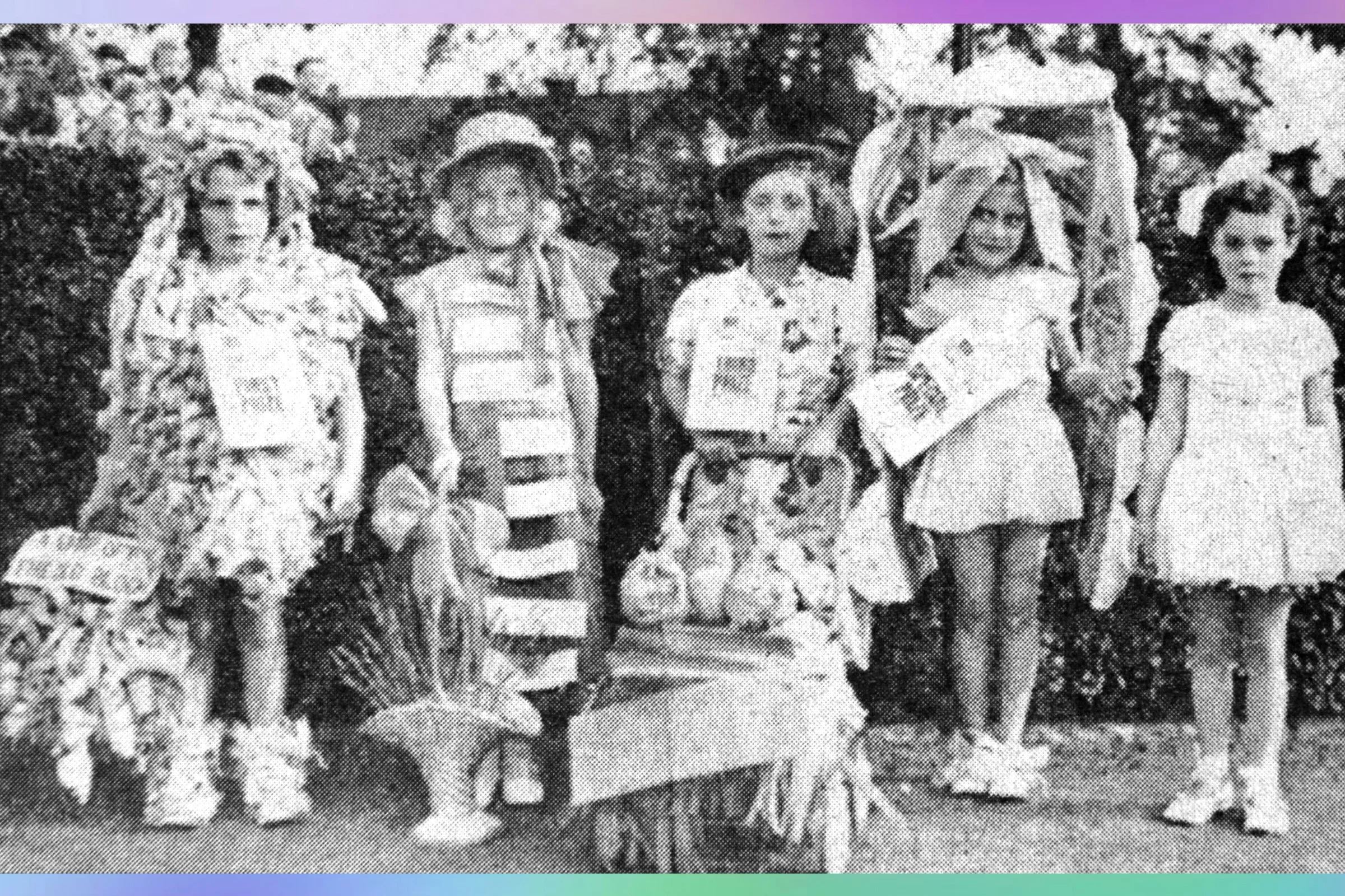 A Chip Off The Old Block - Shirley Ledbury, Lavender Blue - Janet Hewitt, Result of the Family Allowance - Ivy Orchard, Doll In A Box - Joy Belcham, Jingle Bells - Maureen Taylor