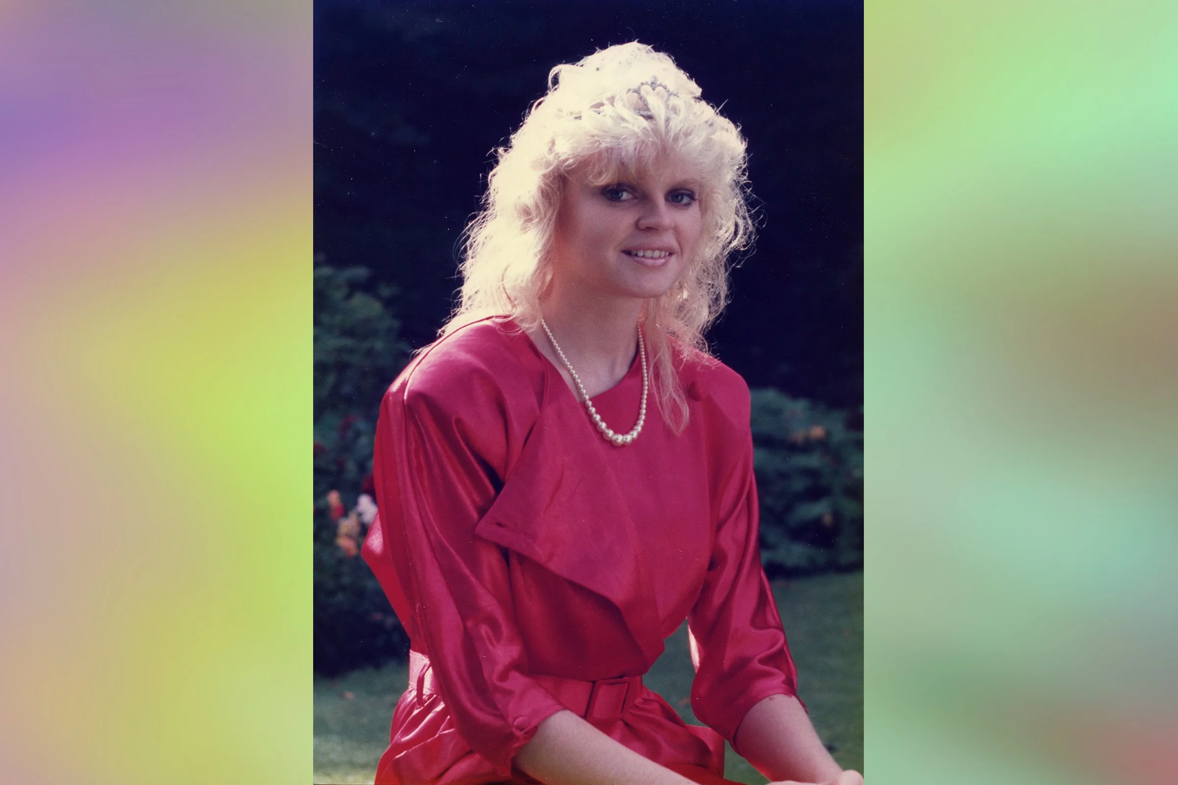 DONNA SINGER - Attendant