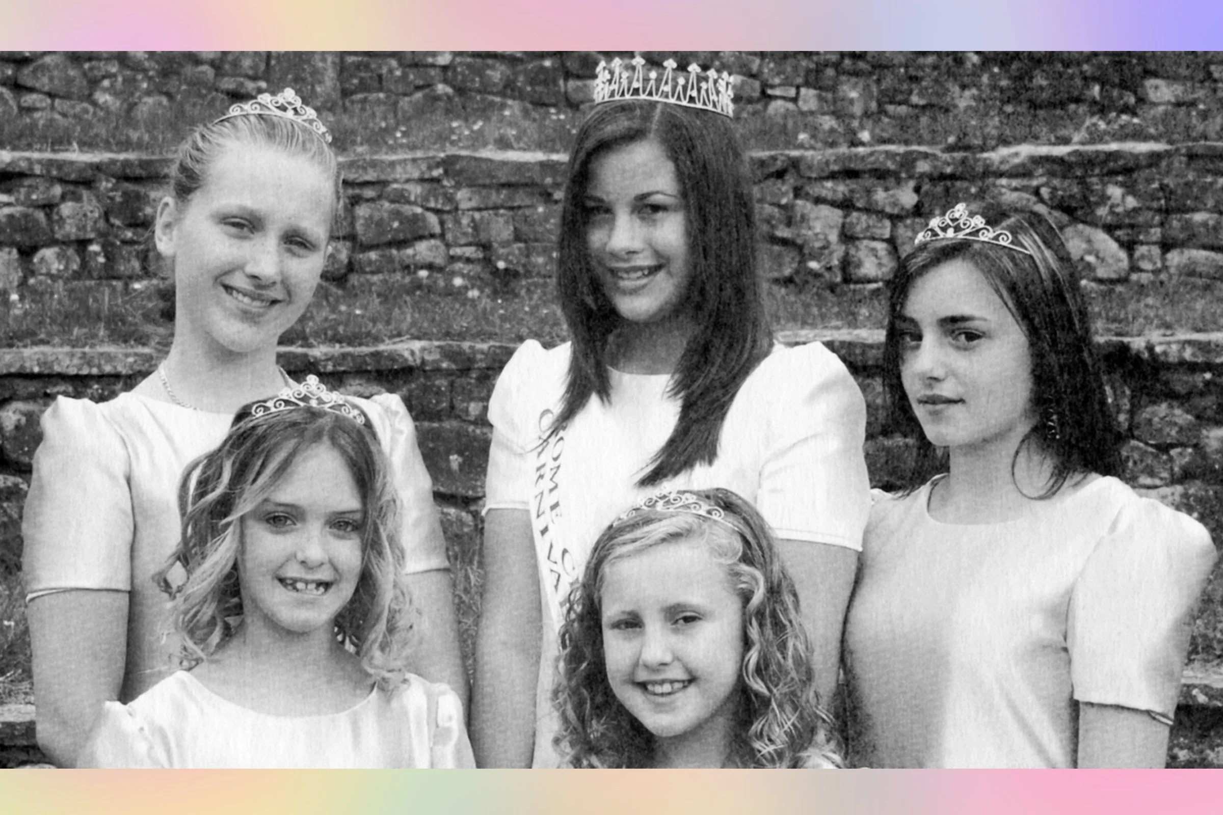  AMY REYNOLDS  with AMBER NEATE, BILLIE MARKLEW, GEORGINA COX, ALISHA TURTON