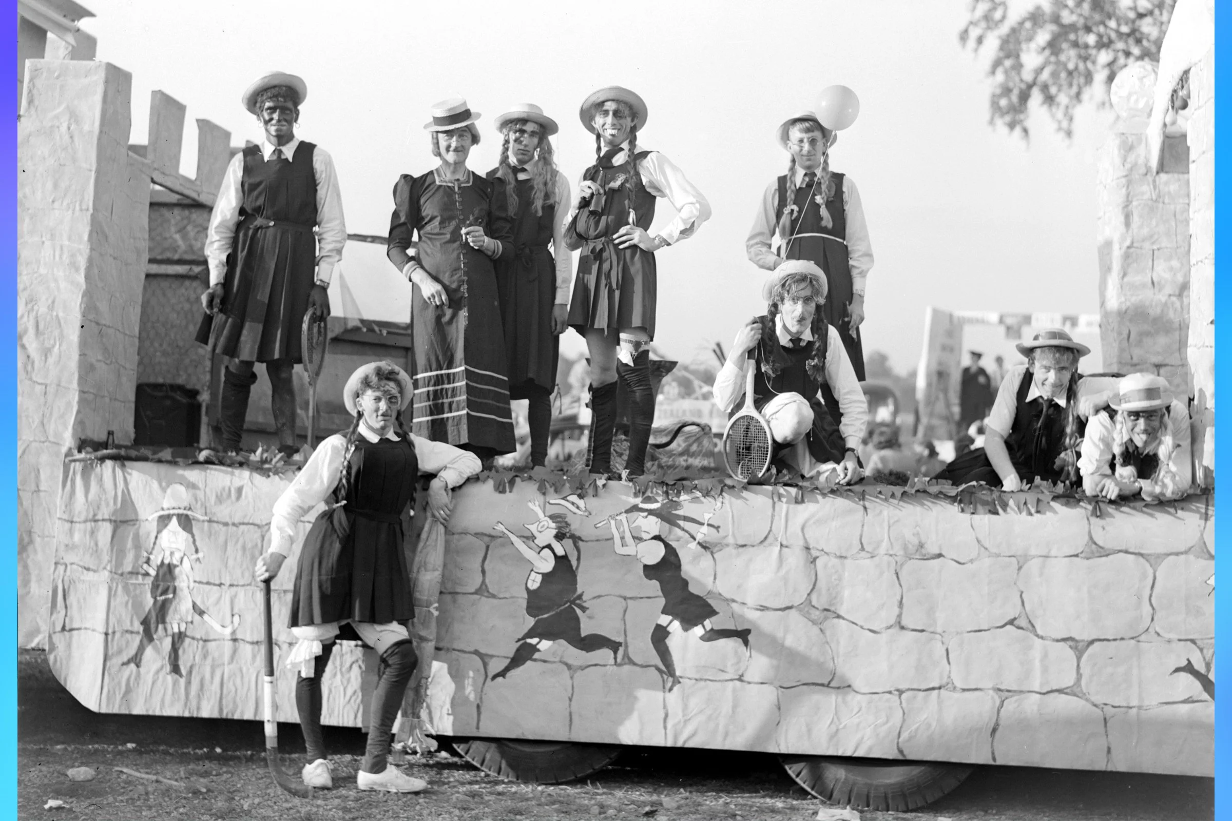 St Trinians Singers Belles - JW Singer & Sons Sports & Social Club