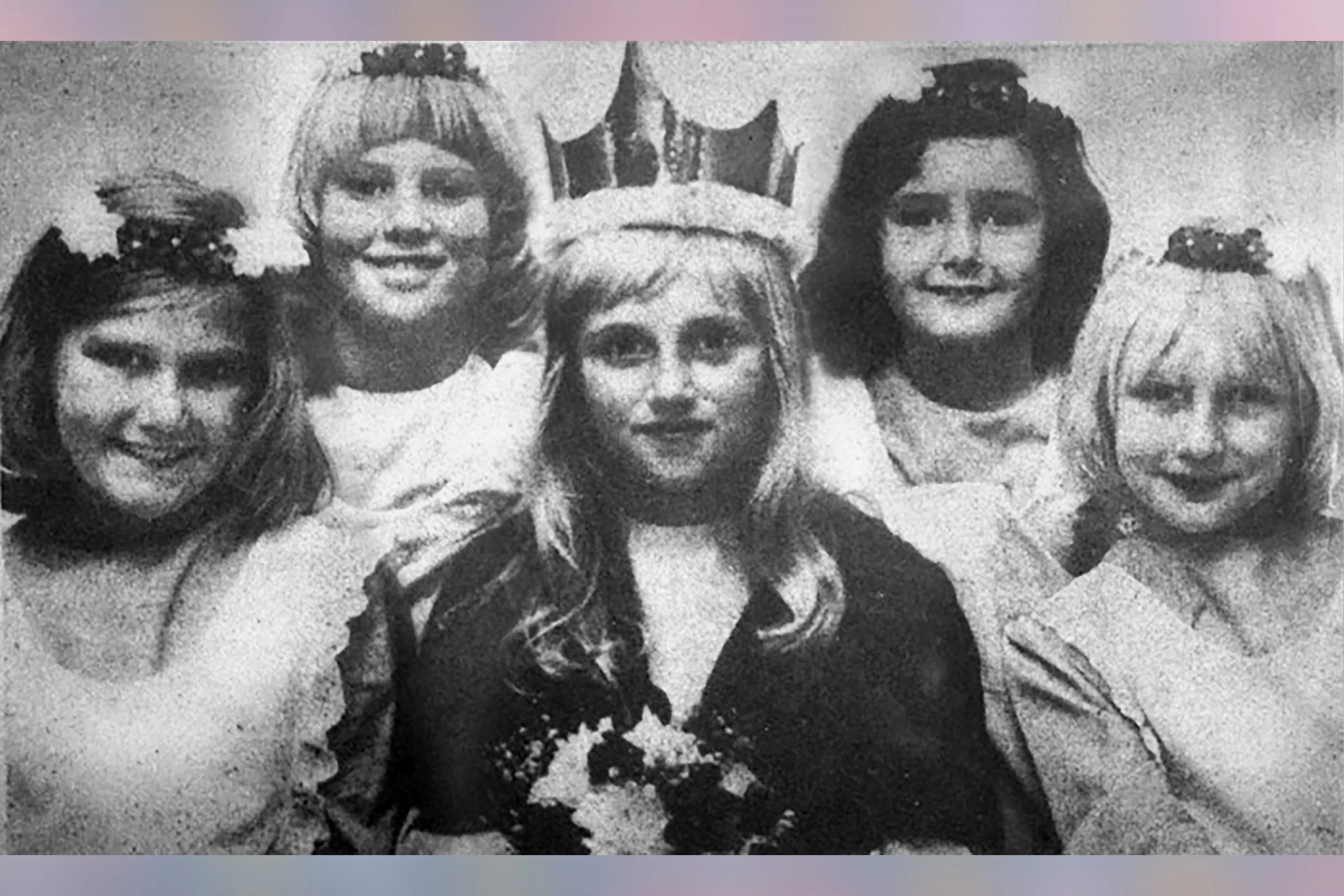  JACQUELINE  with attendants SUSAN CORP, HELEN COLLIER, GINA O'CONNOR & JULIE SNELGROVE 1975