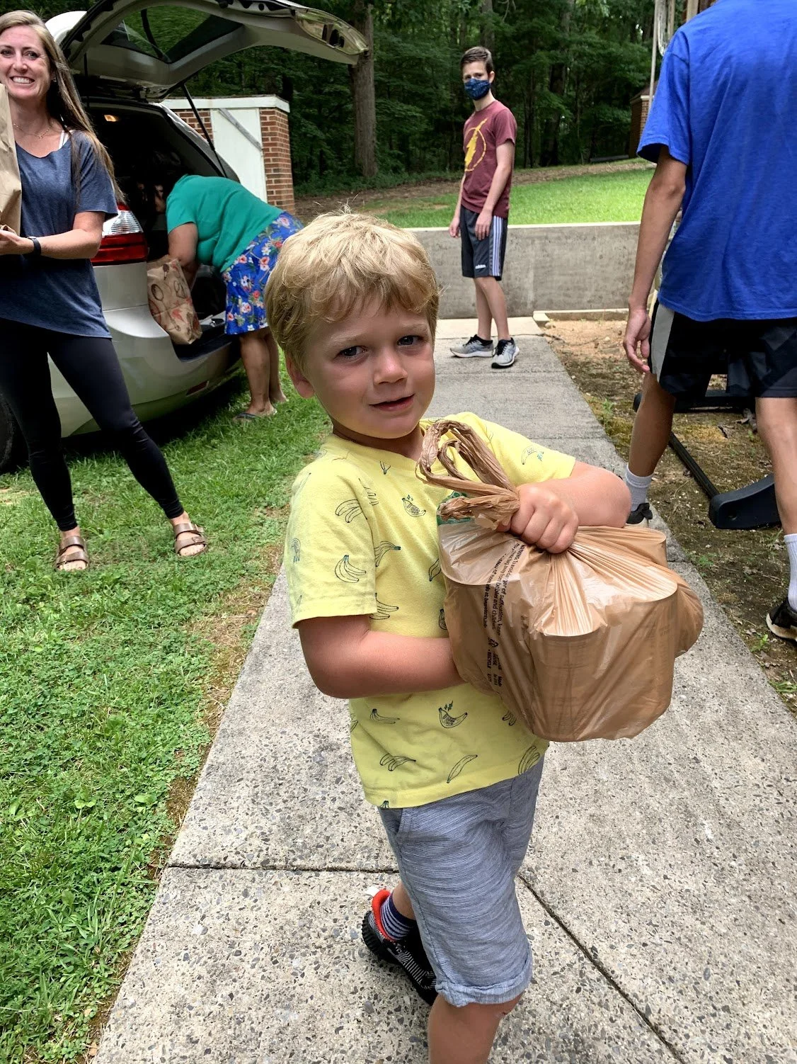 Neighborhood Drive for BelAir Food Pantry