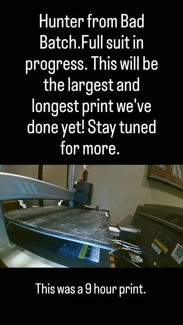 The largest and longest print we've ever attempted. Full suit anna helmet of Hunter from Bad Batch. This was 9hr to print. More coming soon. (Files purchased from @galacticarmory )