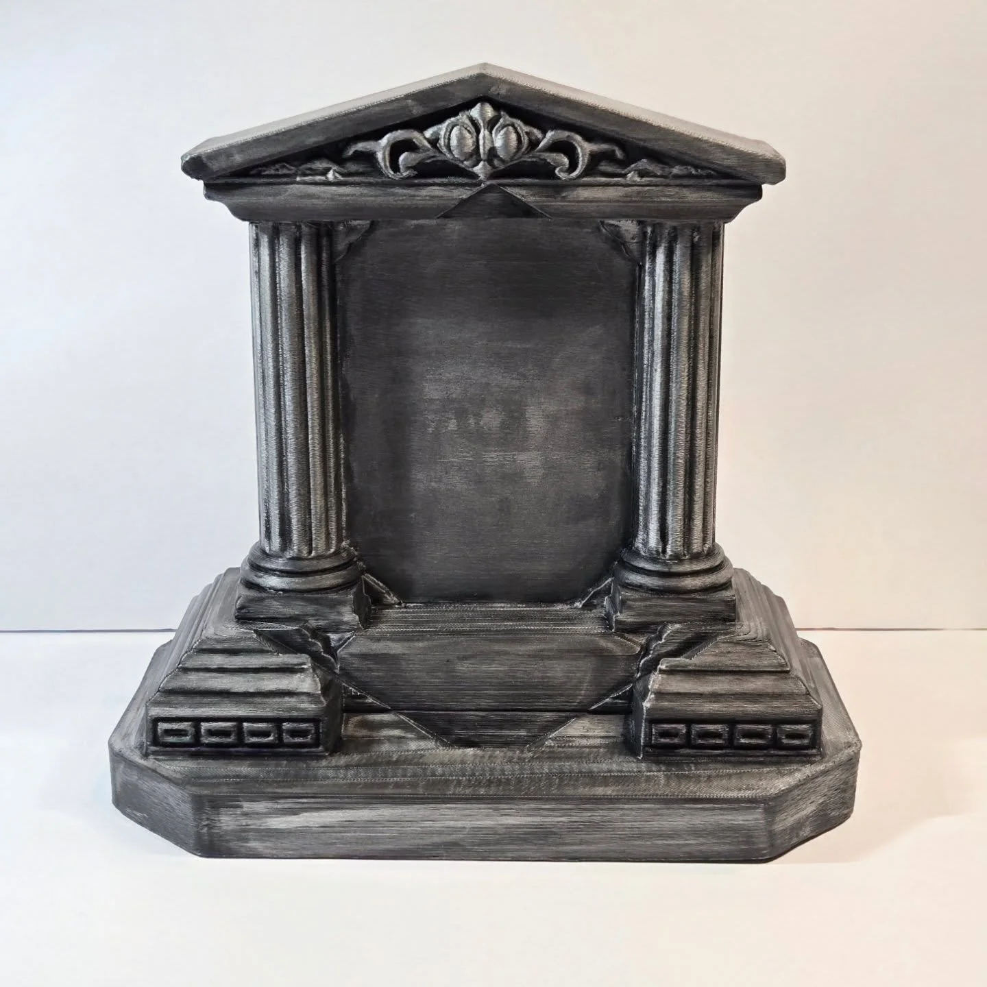 2026 Spartan Hex trifecta stand. Available soon on our Etsy and shopify stores. 🔗🔗Link in bio🔗🔗