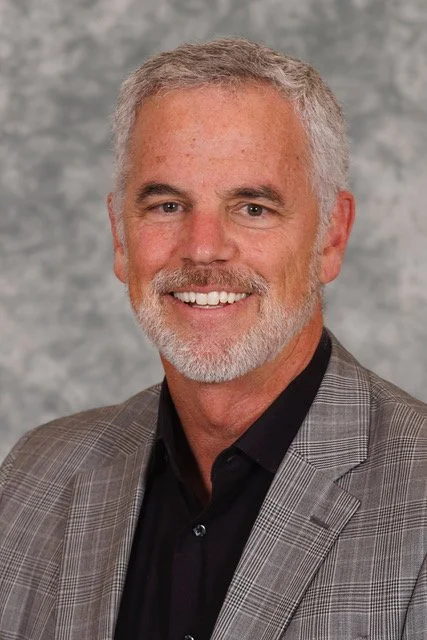 thumbnail_Scott Biggers headshot.jpg