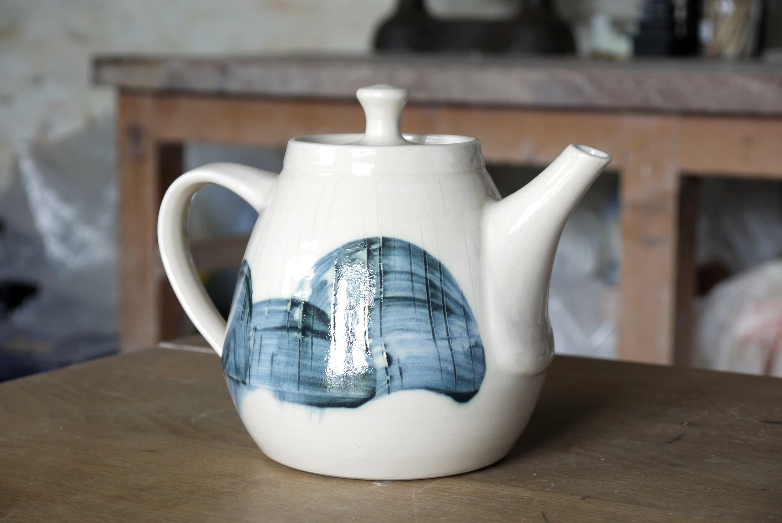 Fields Teapot Large 1 g.JPG