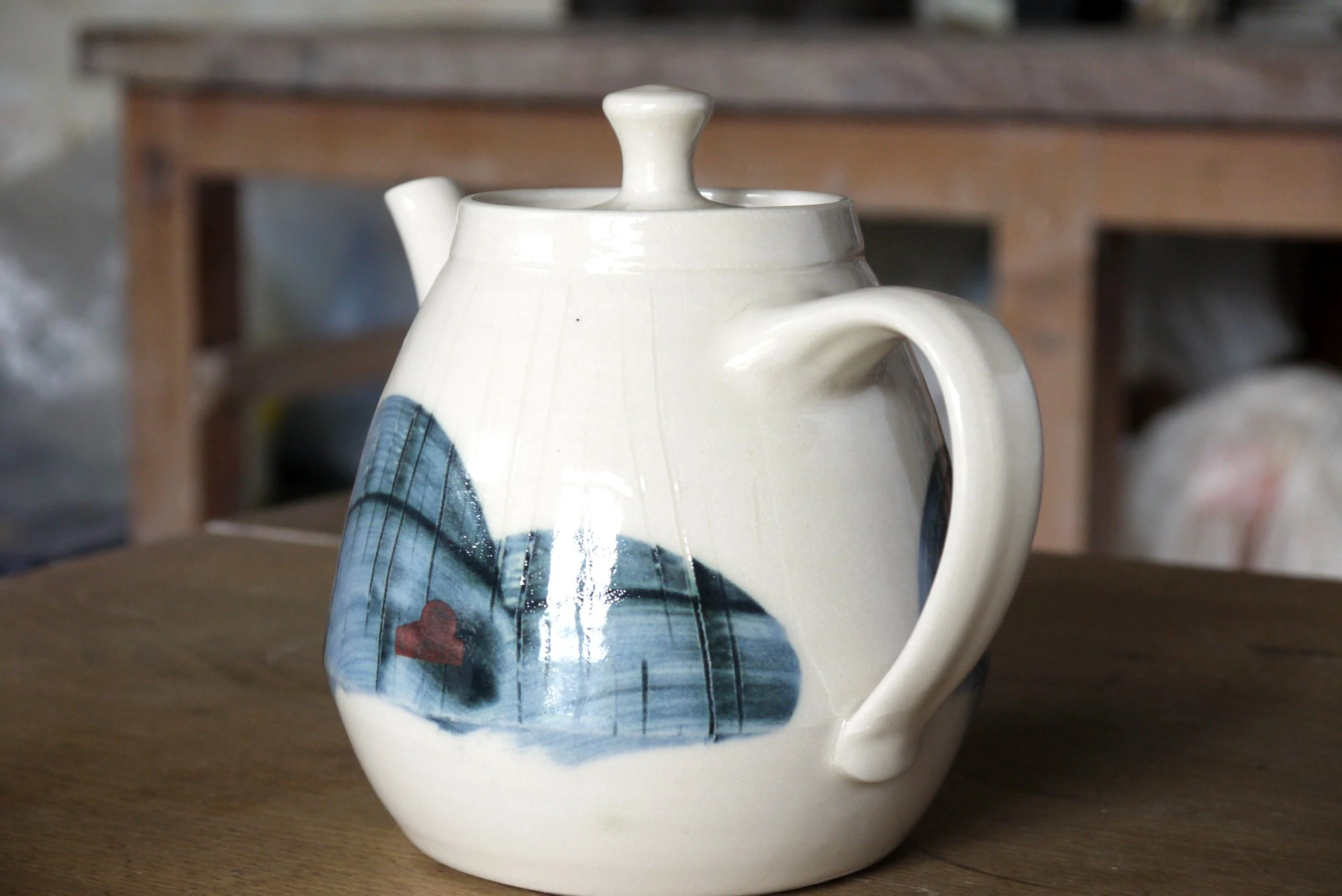 Fields Teapot Large 1 d.JPG
