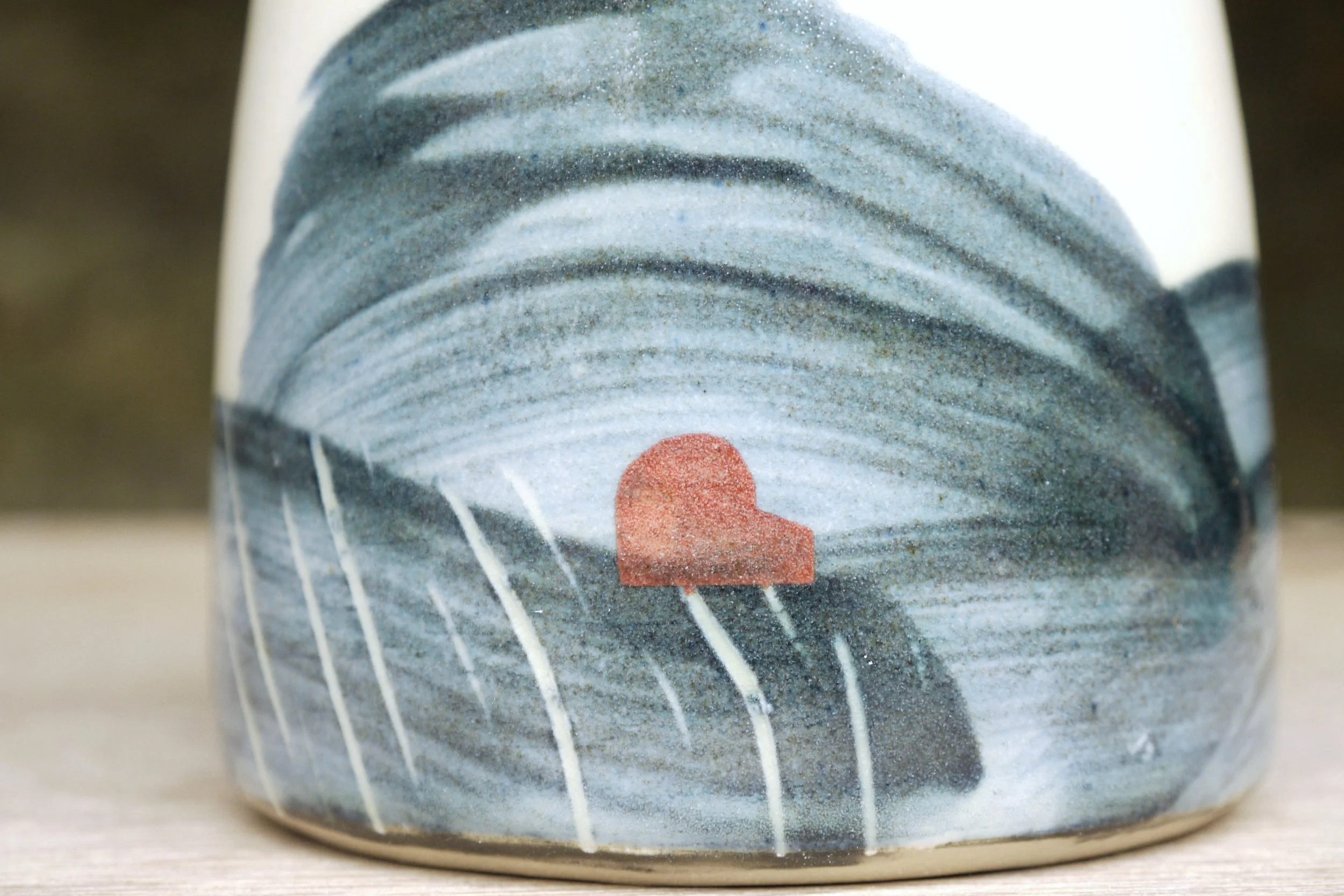 Bridget Timoney handmade pottery large tea mug 4d.JPG