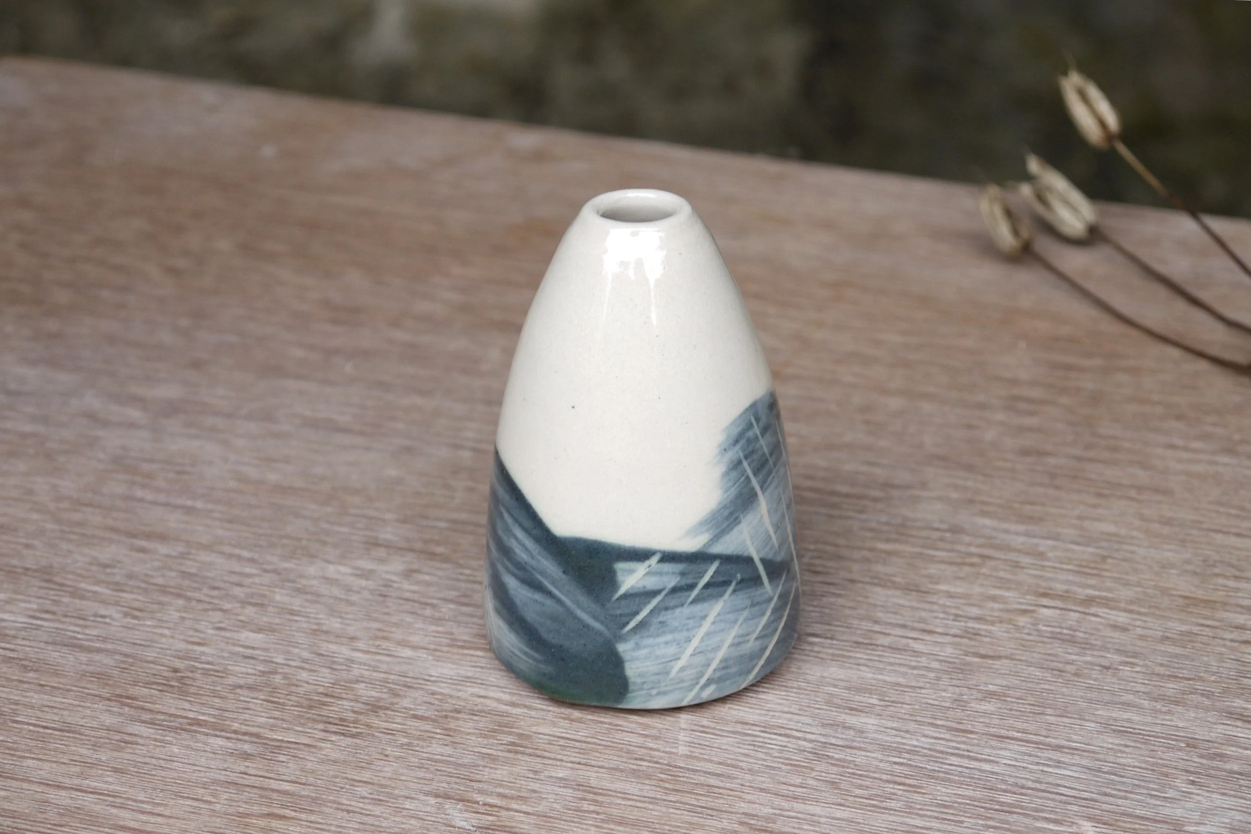 Bridget Timoney handmade ceramic posy vase 4c.JPG