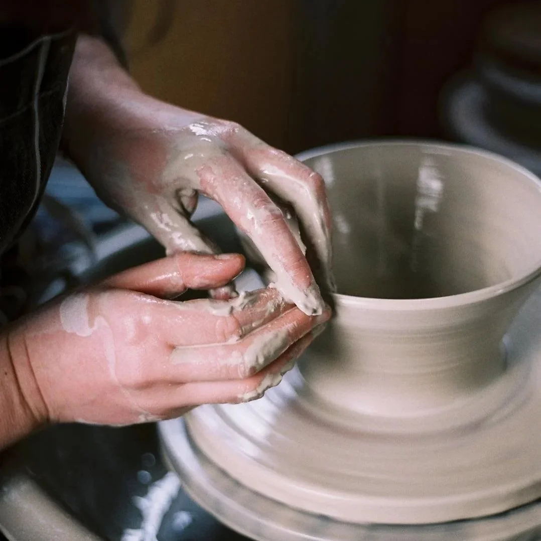 Bridget Timoney throwing a bowl