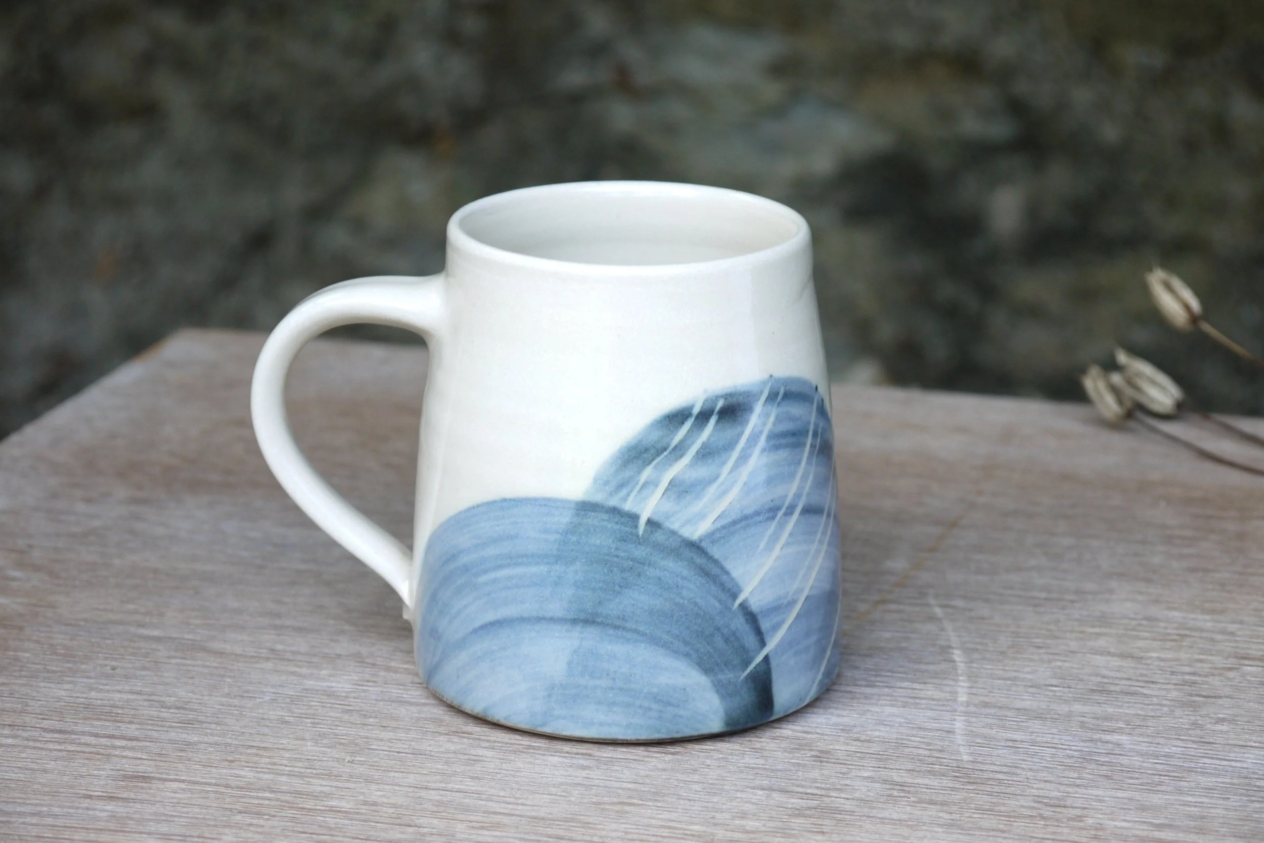 Bridget Timoney handmade pottery large tea mug 2c.JPG