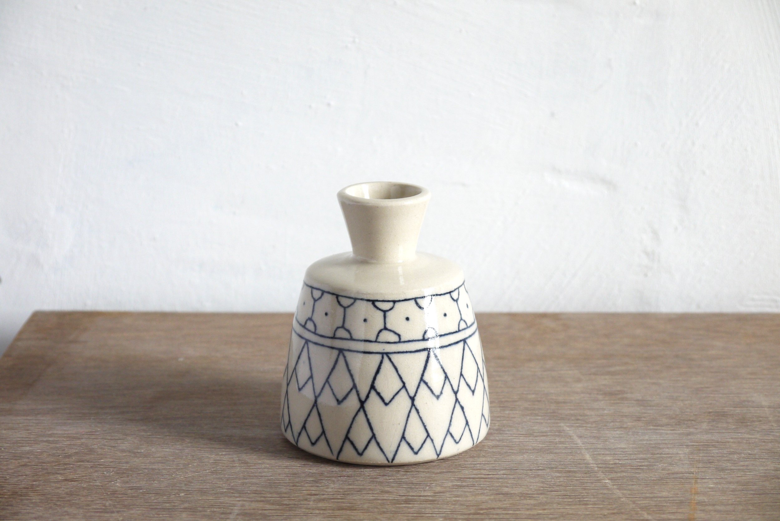 Bridget Timoney willow vegetable little vase 1 b.JPG