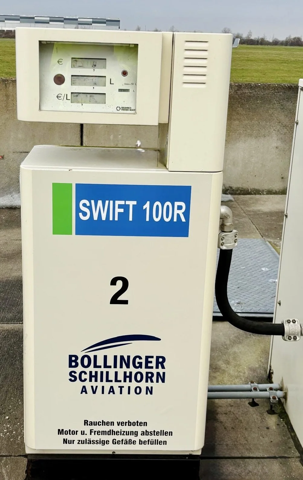 SWIFT 100R Tankstelle