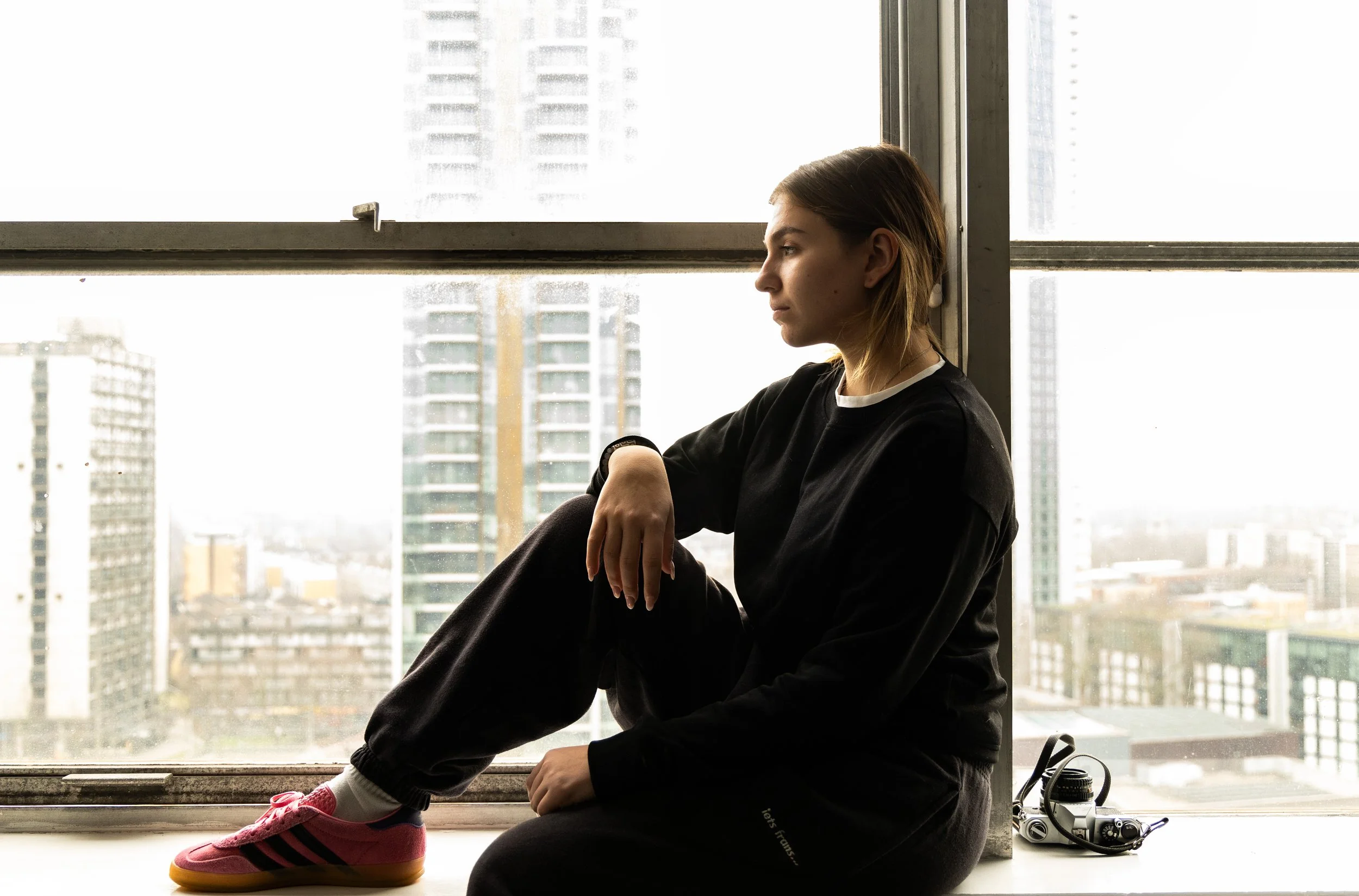 valentina on winow _2.jpg