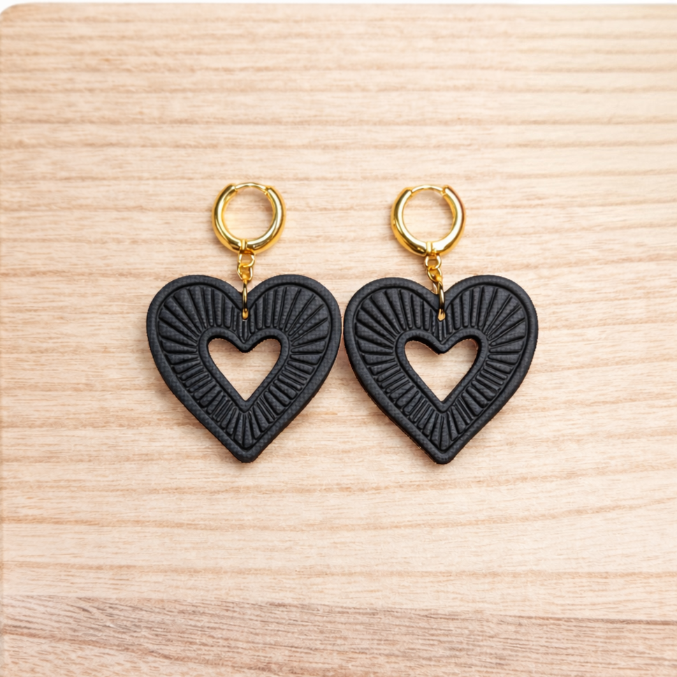 Love Lines Heart Huggies