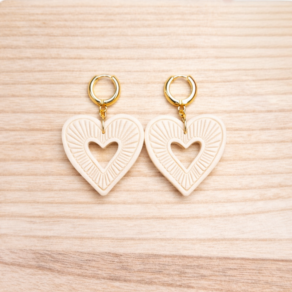 Love Lines Heart Huggies