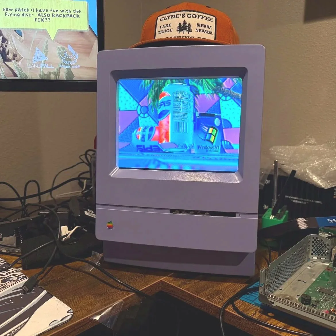 Lilacintosh Monitor