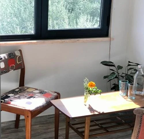 Extra sitting area in Butterfly Room