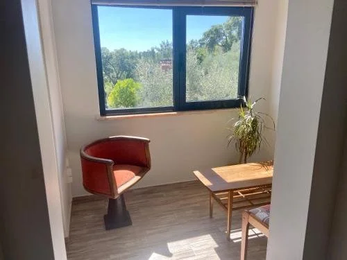 Butterfly Extra Sitting Area