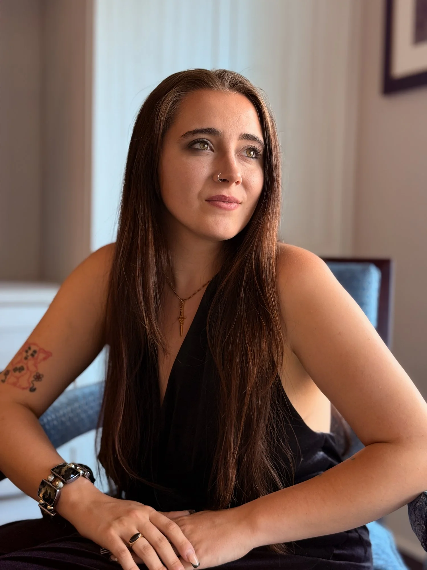 LynnsLens_Portraits_Mya.jpg