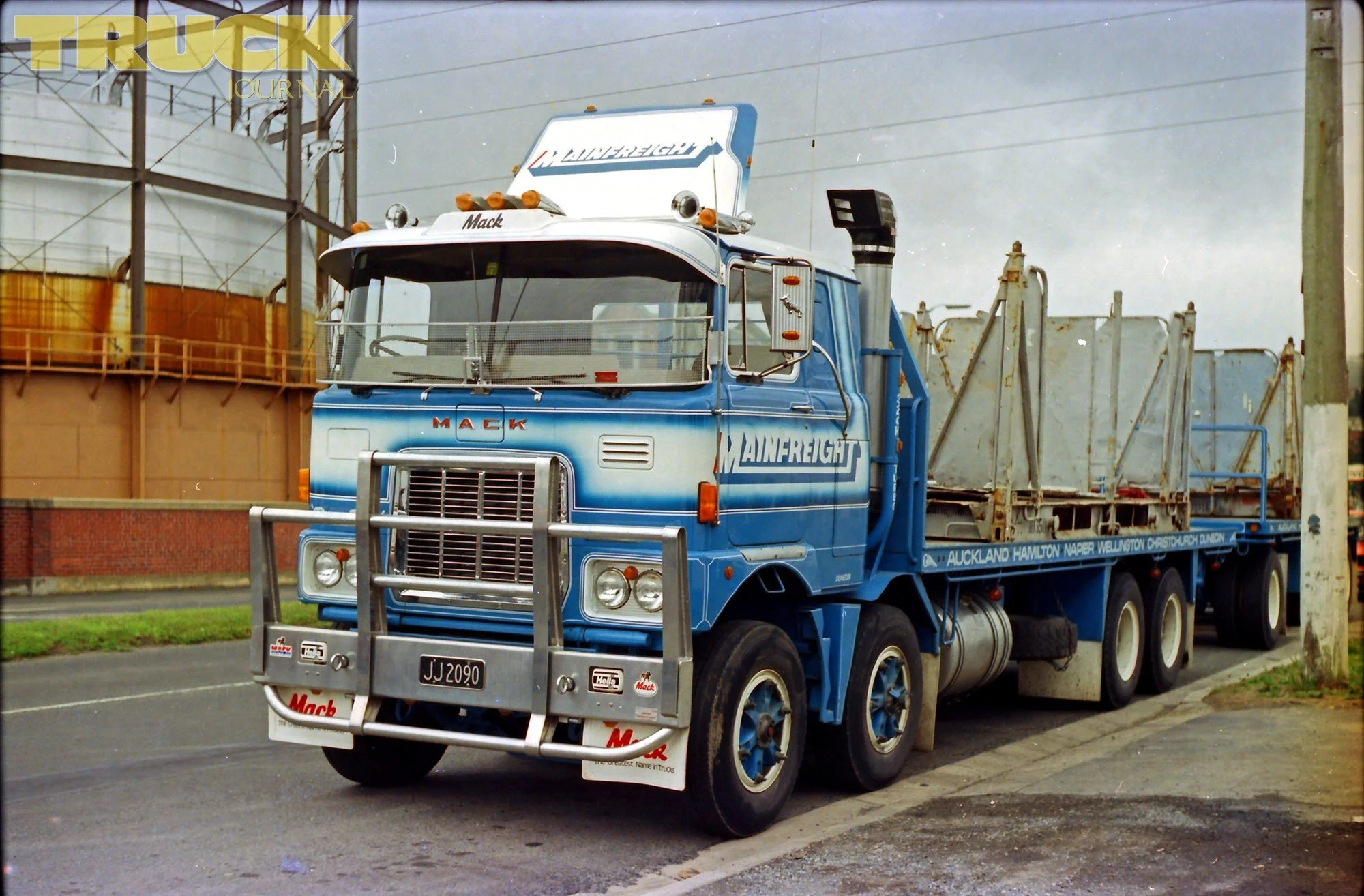 Rollin-Wheels-Mainfreight-Mack-FR-Dunedin-5.jpg