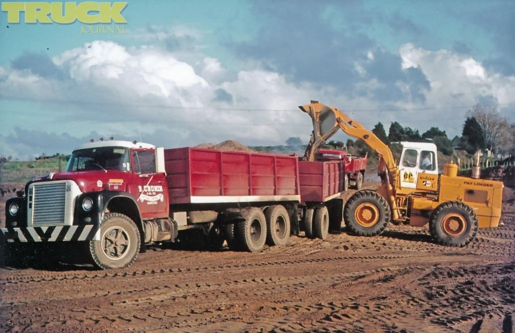 Rollin-Wheels-Truck-Journal-Archive-B-Cronin-International-Fleetstar.jpg