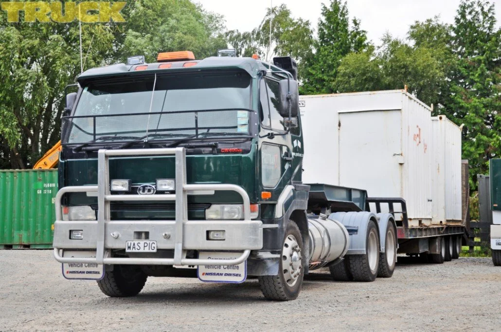 Rollin-Wheels-Protranz-Earthmoving-Nissan-Diesel-4.jpg