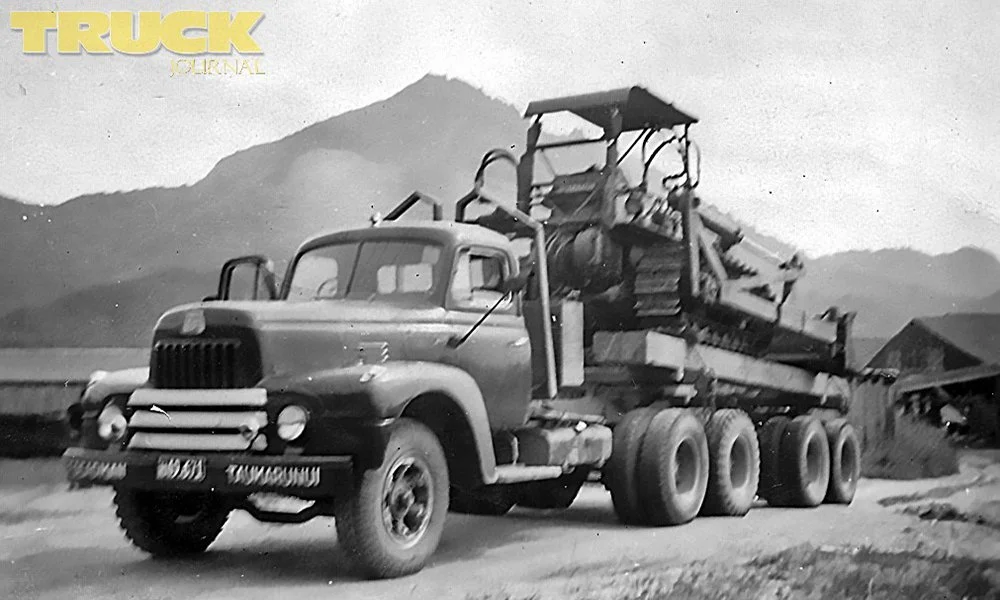 Rollin-Wheels-Truck-Journal-Archive -EF-Deadman-International-R190-logger-withbulldozer-2.jpg