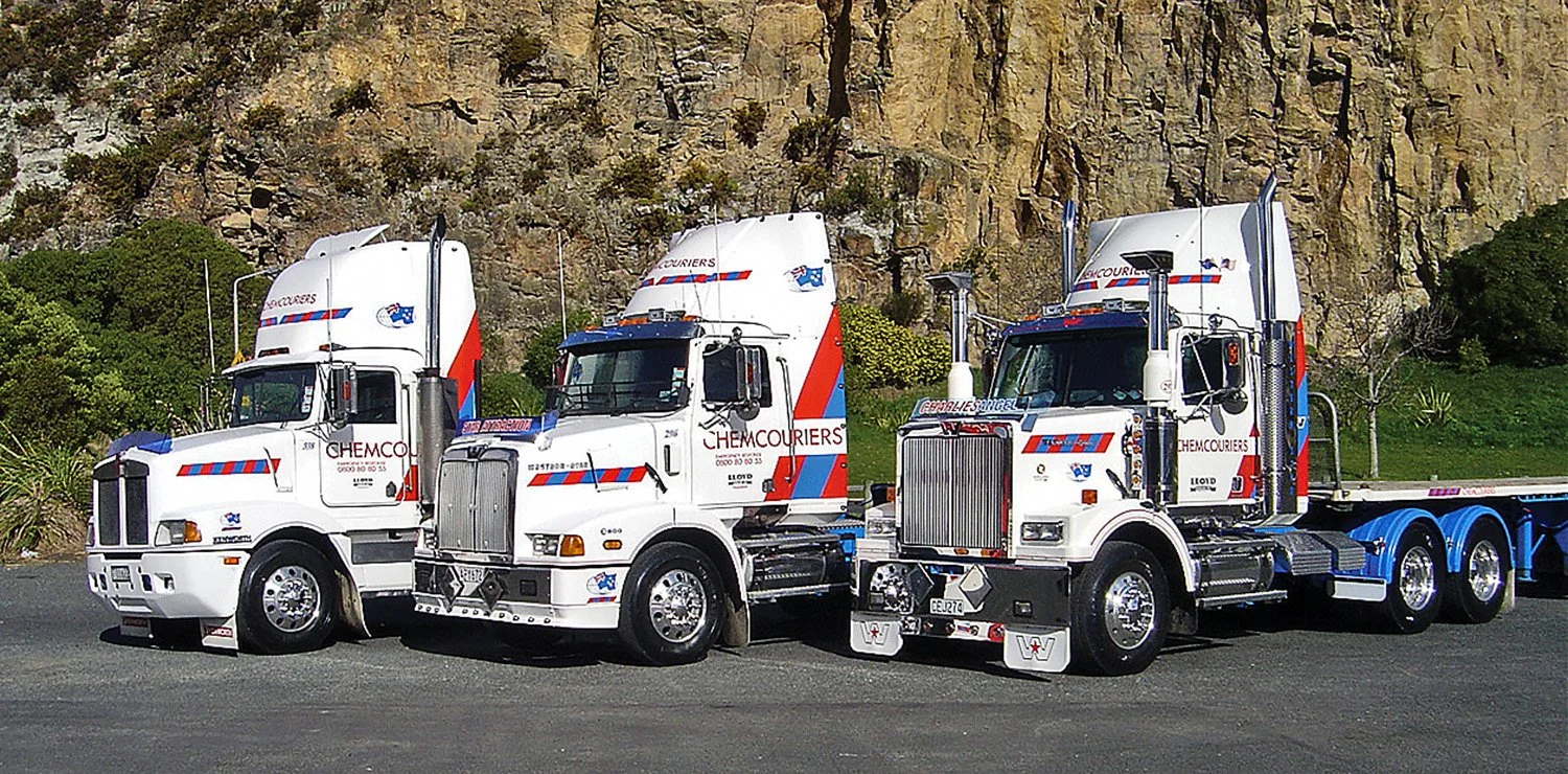 Rollin-wheels-lloyd-haulage-fleet-1.jpg