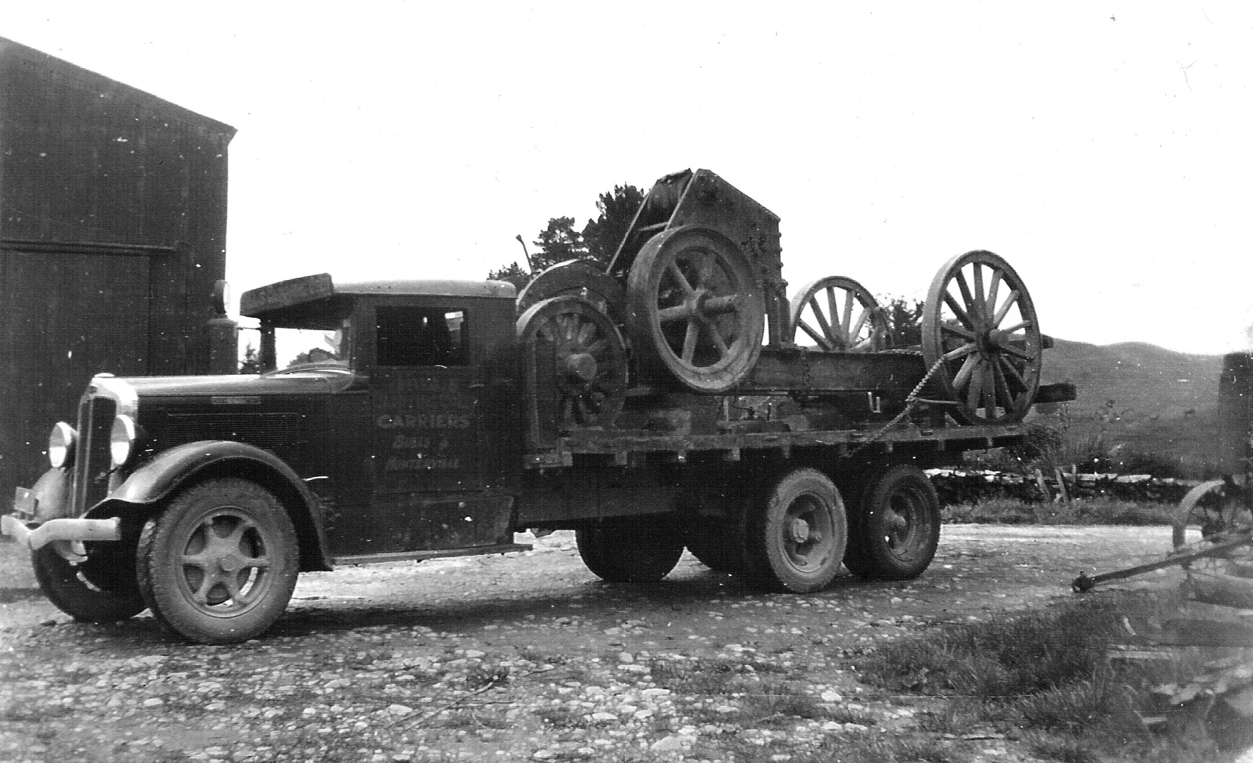 Rollin-wheels-Hills-Carrying-truck-18.jpg