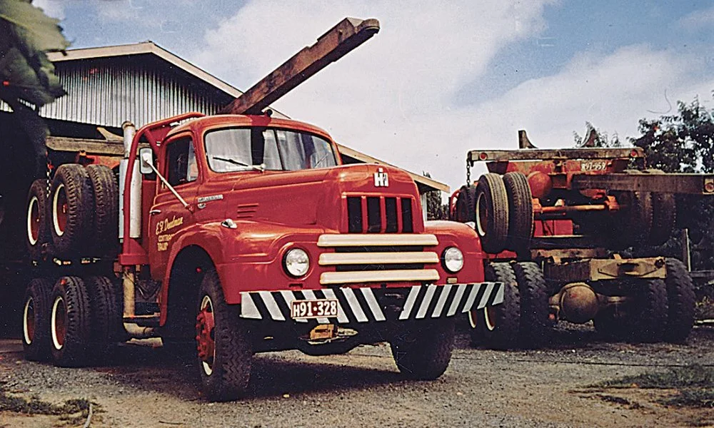 Rollin-Wheels-Truck-Journal-Archive -EF-Deadman-International-R190-logger-6.jpg