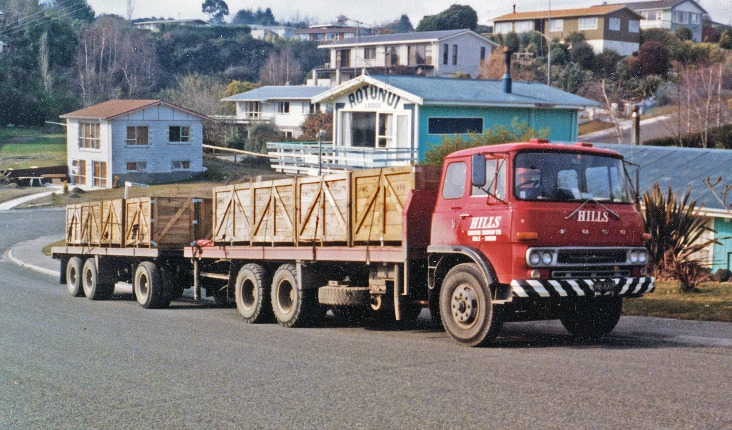 Rollin-Wheels-Hills-Carrying-Mitsubishi-4.jpg